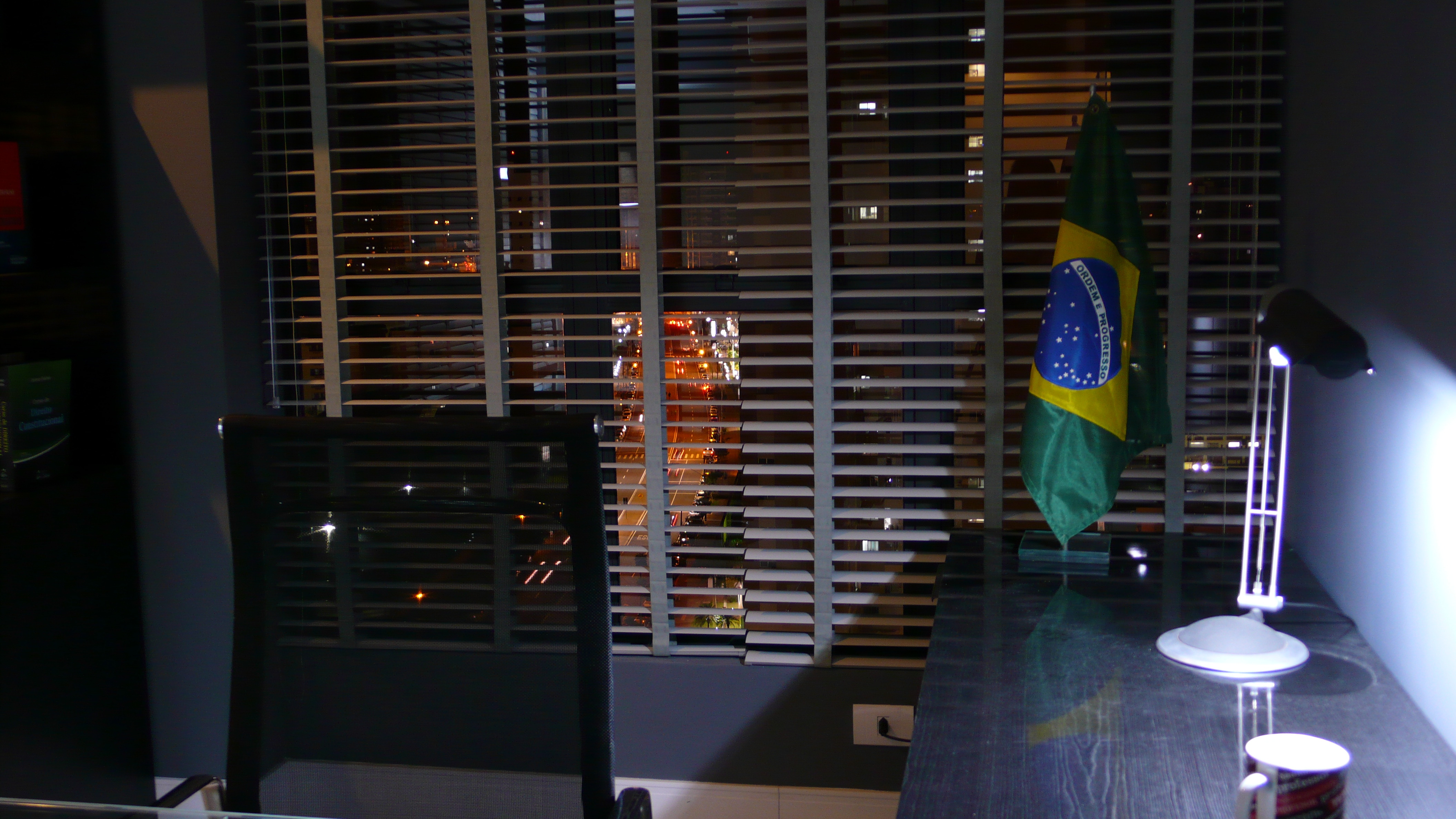 巴西 Maringá律师事务所办公室 - 休闲与专业的完美融合-9