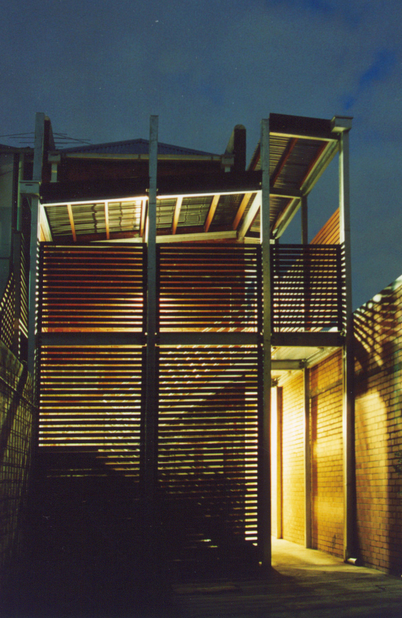 灯塔镇屋 | 历史建筑的现代新生-1