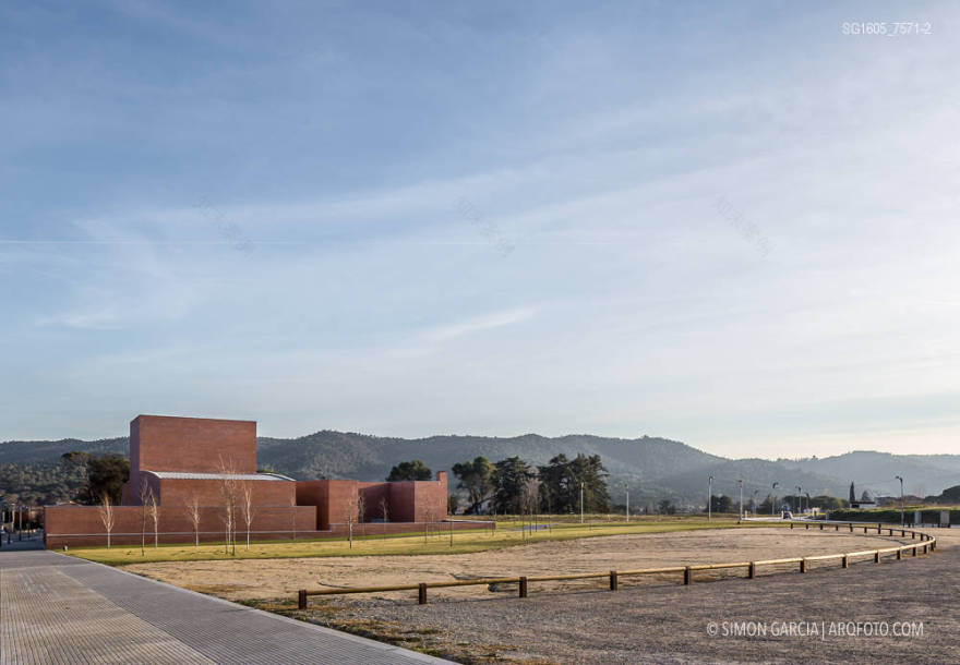 阿尔瓦罗·西扎的 Llinars 音乐厅-13