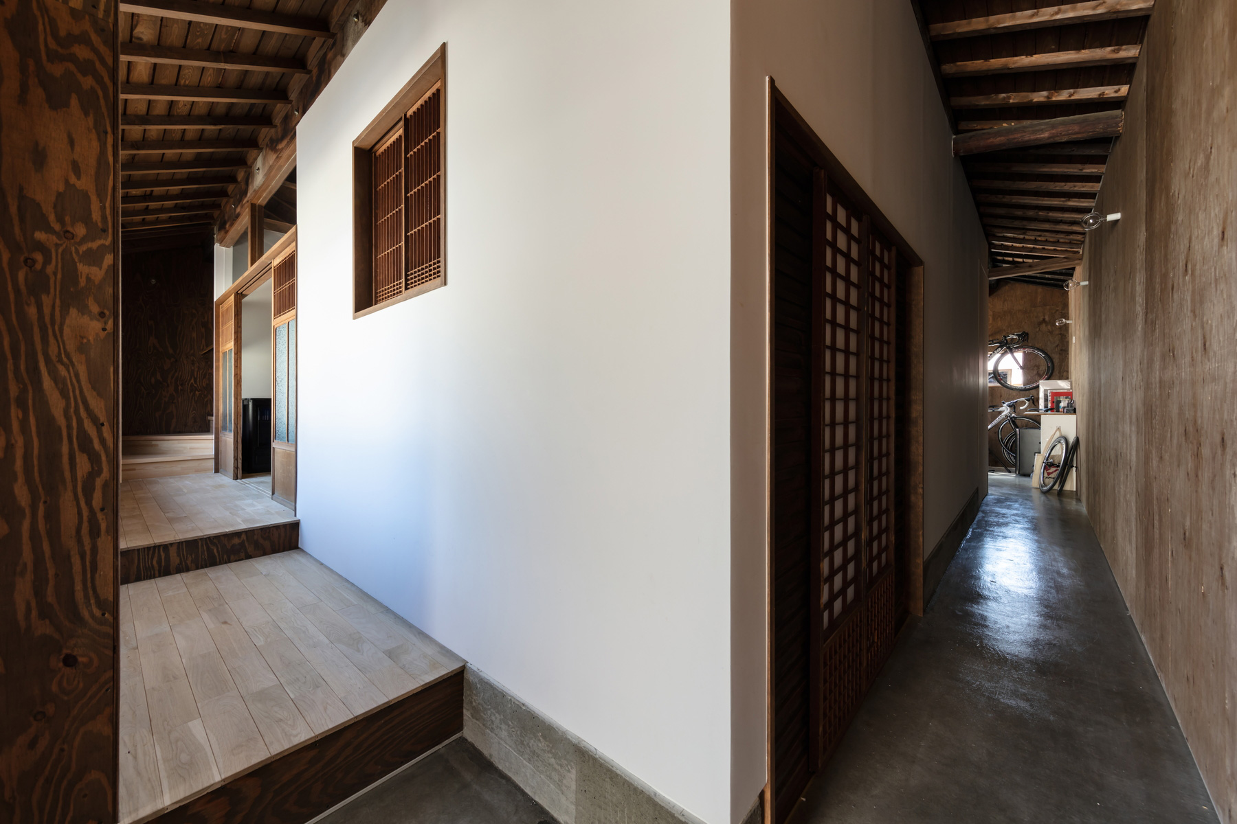 奈良 90 年古宅重生，现代与传统共生-1