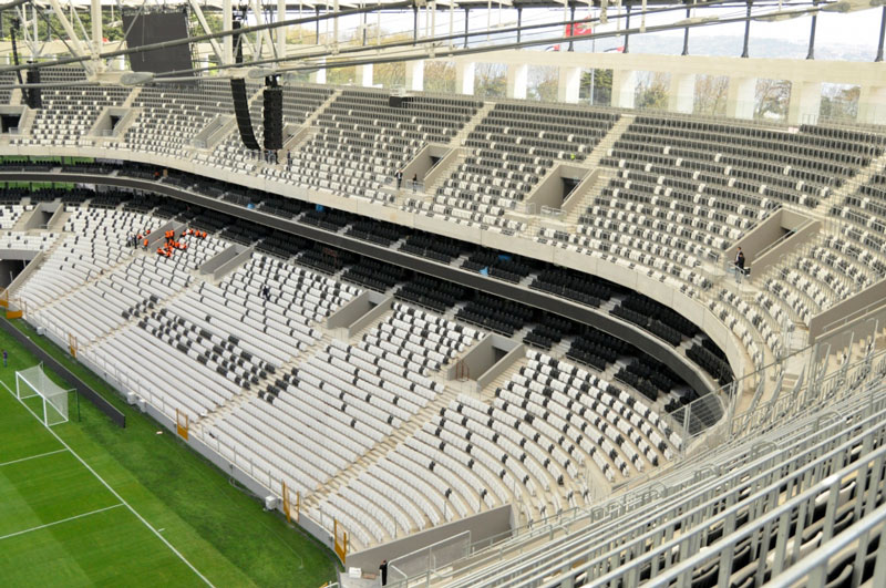 声音盛宴 | Vodafone Arena 的 30KH5 与 12KS5-3