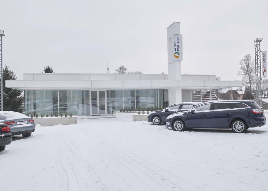 2016 年 AutoPartner 行政楼二手车销售办公室-8