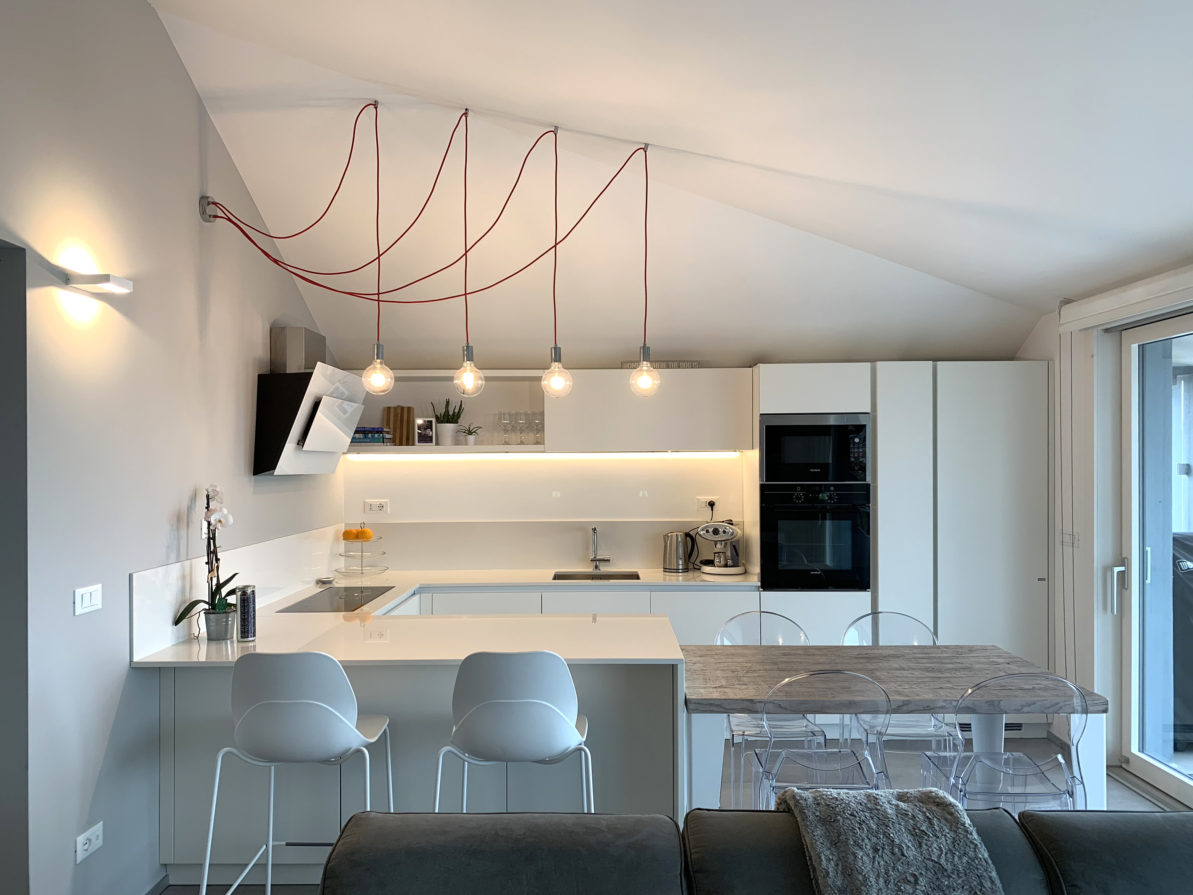 2015 年阿布鲁佐地区圣维托奇尔蒂诺顶层公寓翻新-0