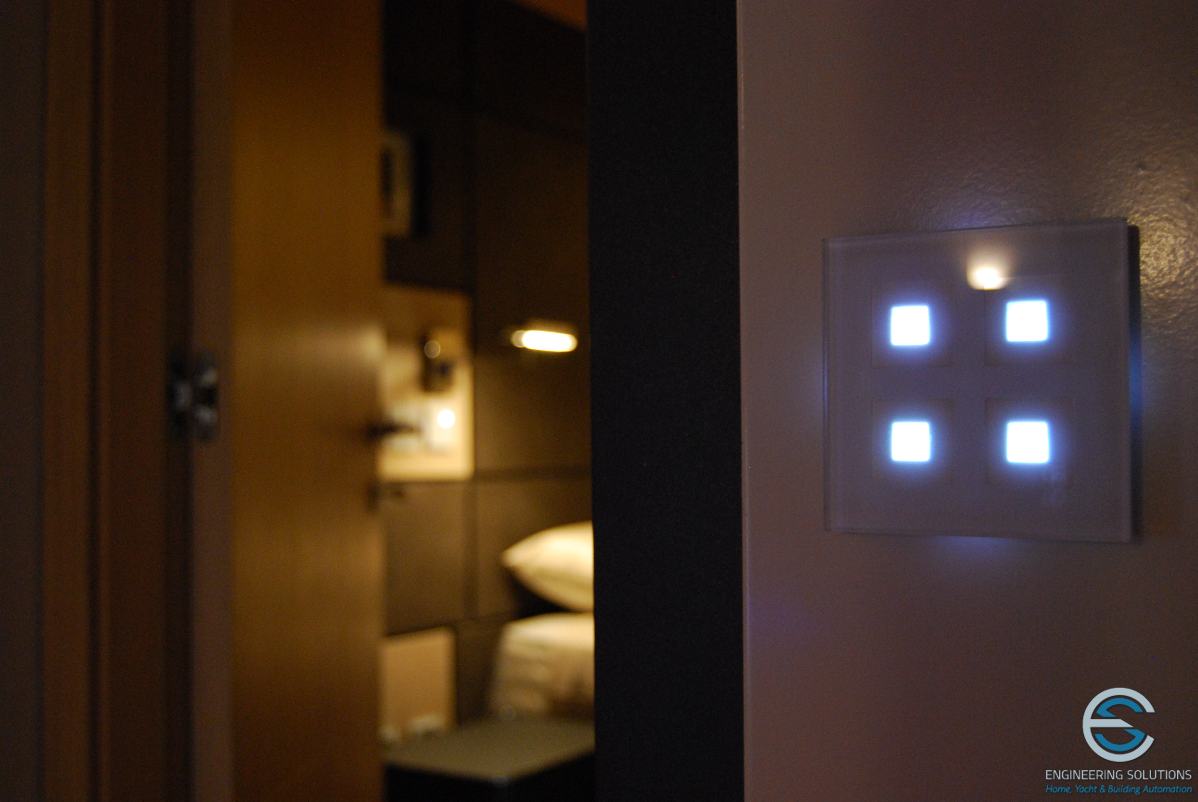 罗马历史建筑中的现代科技家居-20