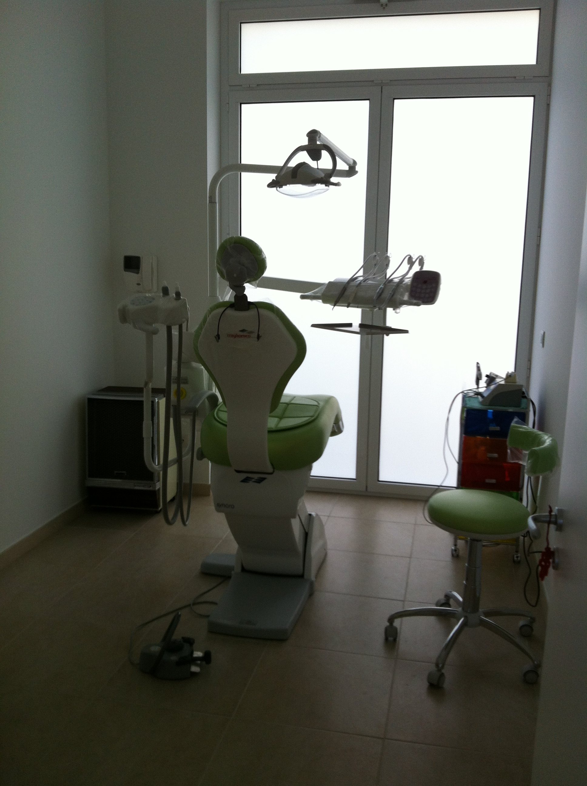 意大利 Impedovo 牙科诊所 | 简约现代的诊疗空间-8