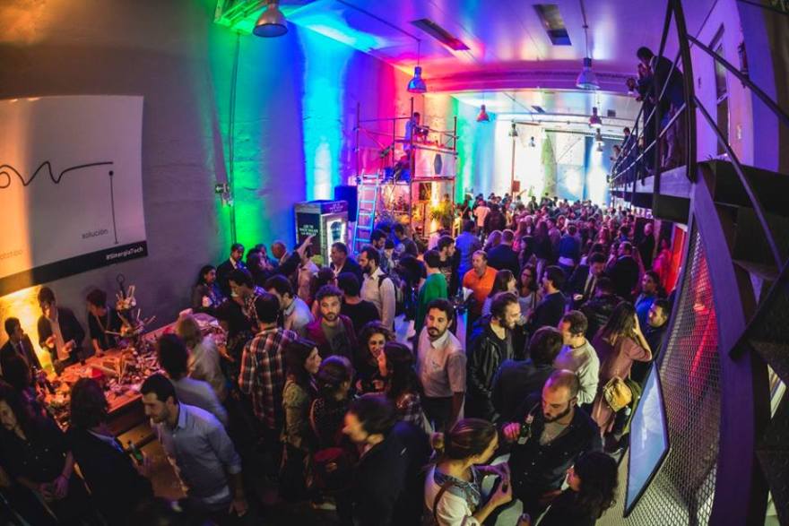 创意孵化器 | Sinergia Tech 创新中心设计-4