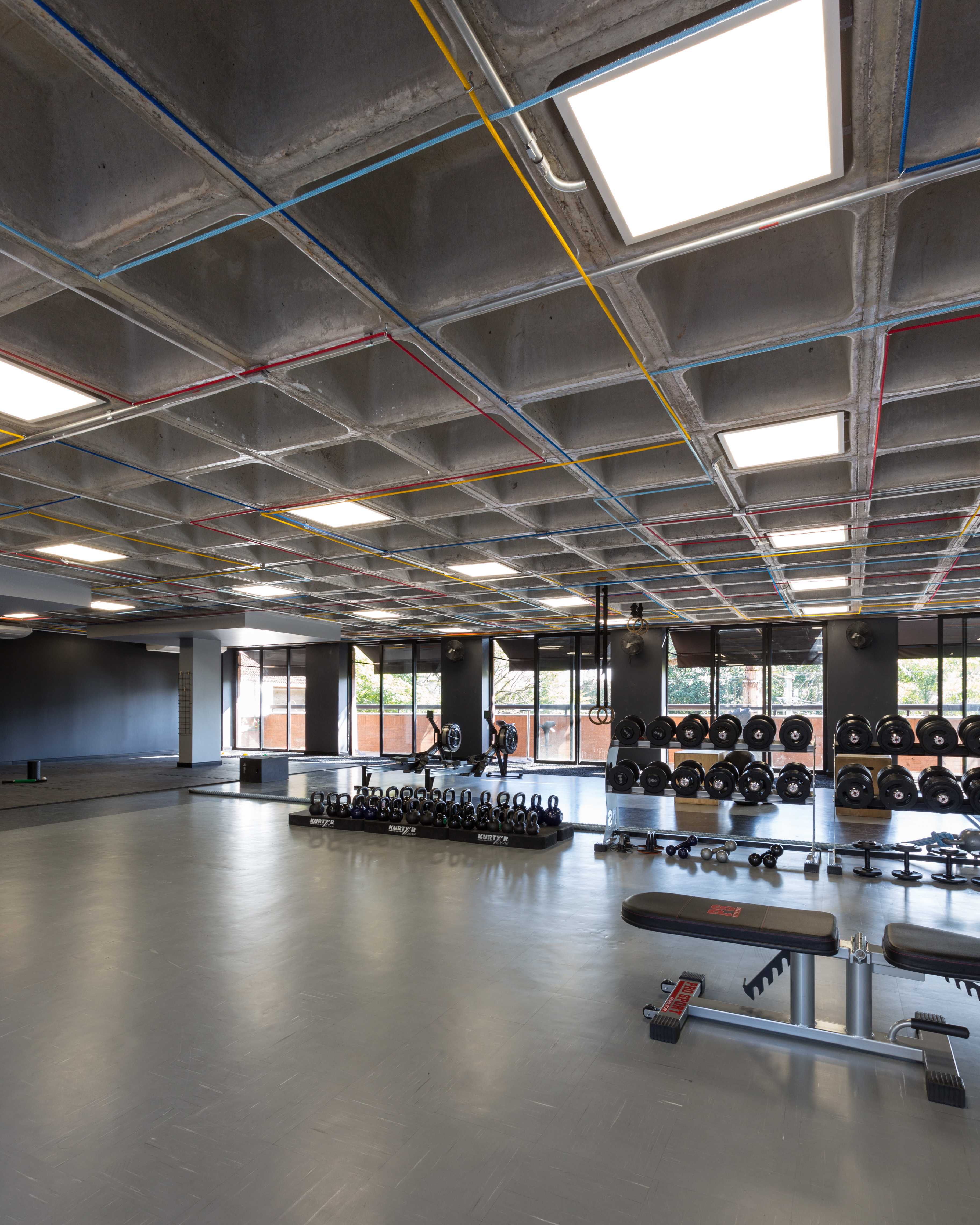 工业风运动工作室,原汁原味的设计魅力-33