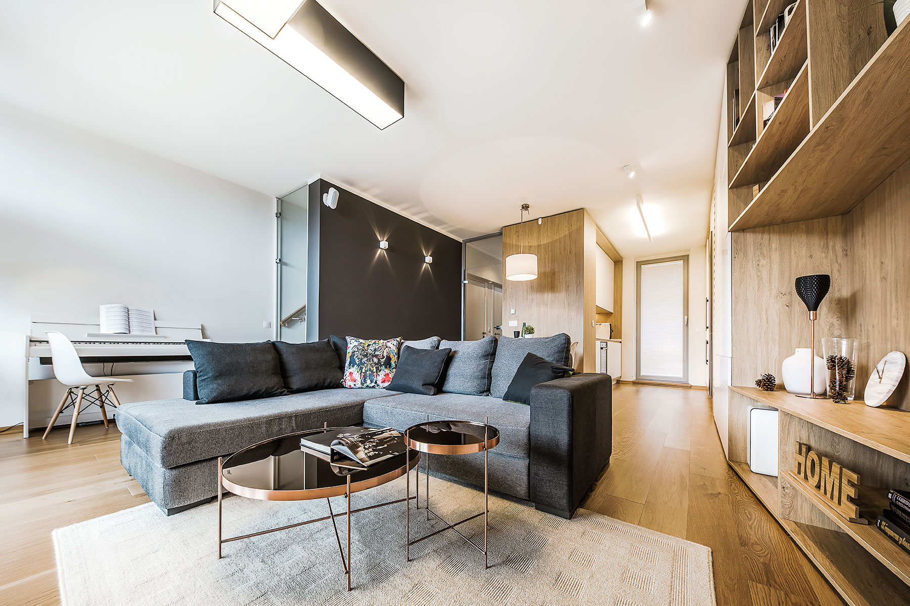 三层山景联排别墅，打造家具与空间的和谐共生-0