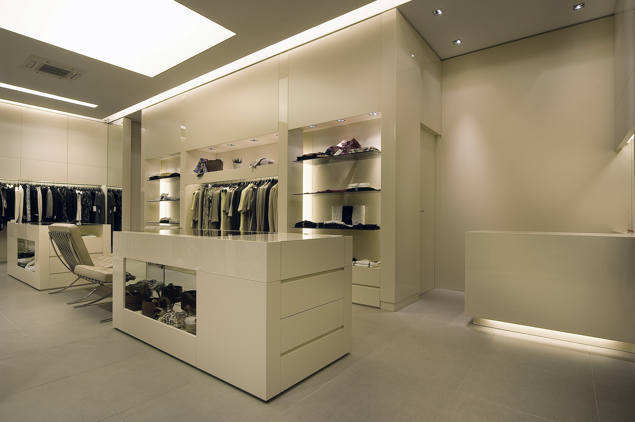 04 号商铺 | 经典室内设计之作-7