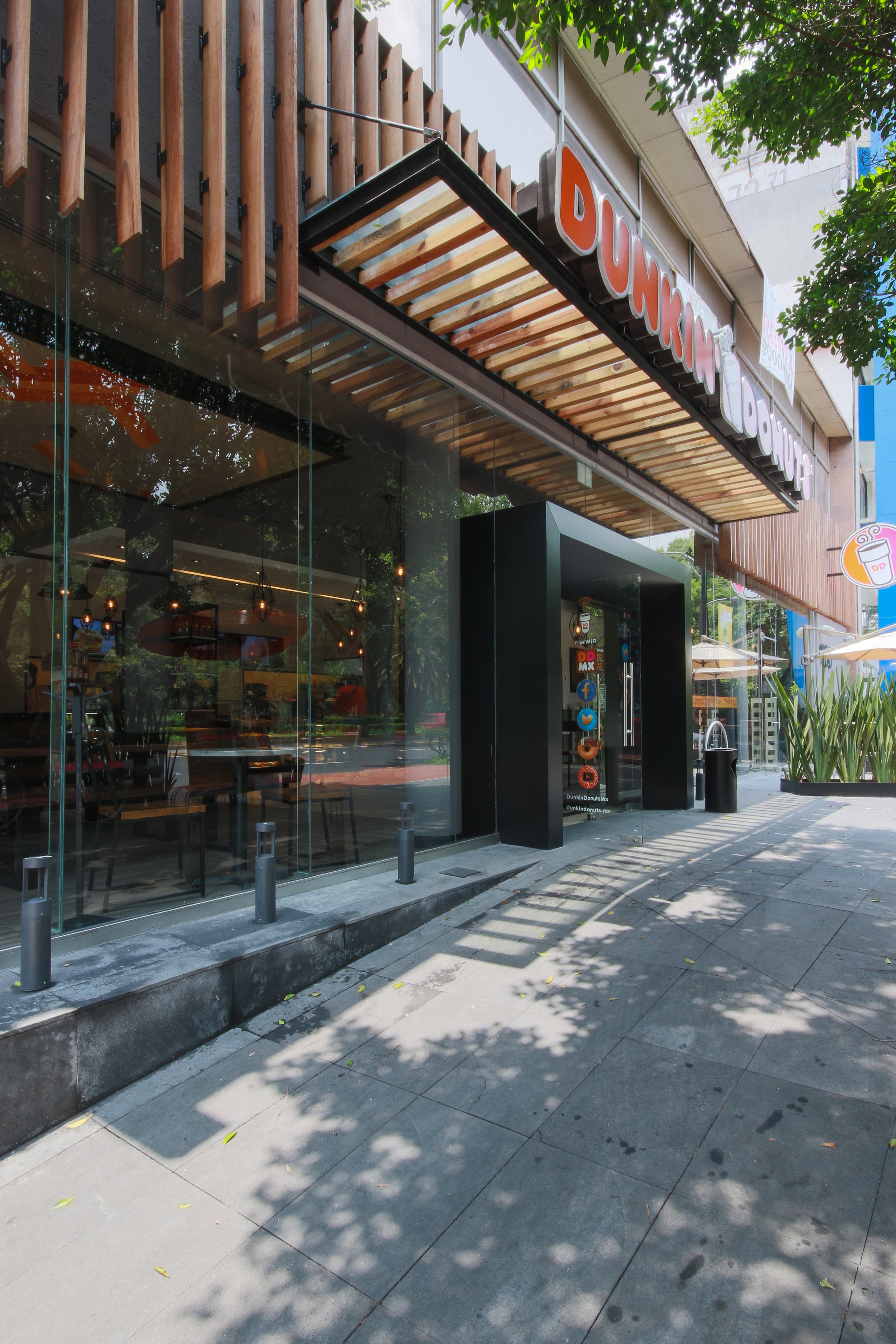 2016 年完成的 Dunkin' Donuts 墨西哥餐厅设计-10