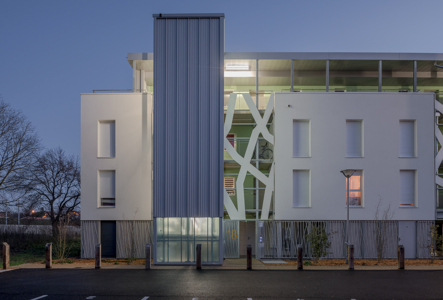 2018 年完工的 Les Erables 公寓设计展现独特魅力-65