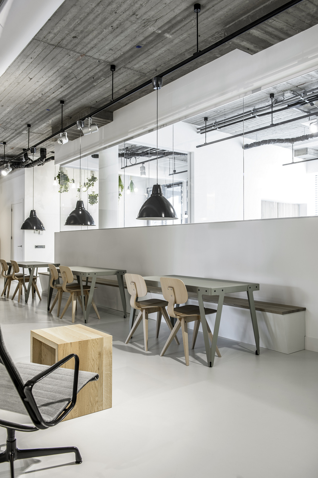 Decom – Venray Offices-13