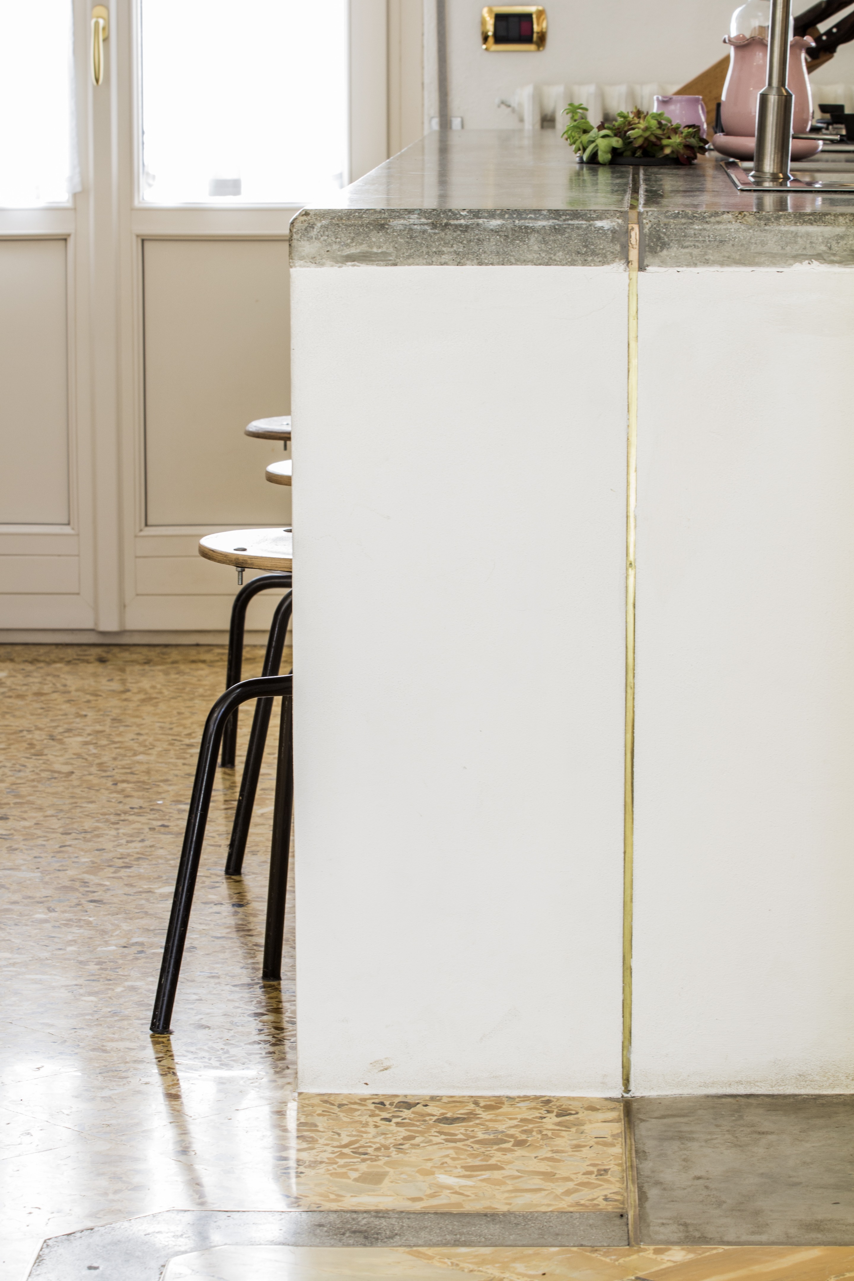 意大利城市公寓的翻新设计-5