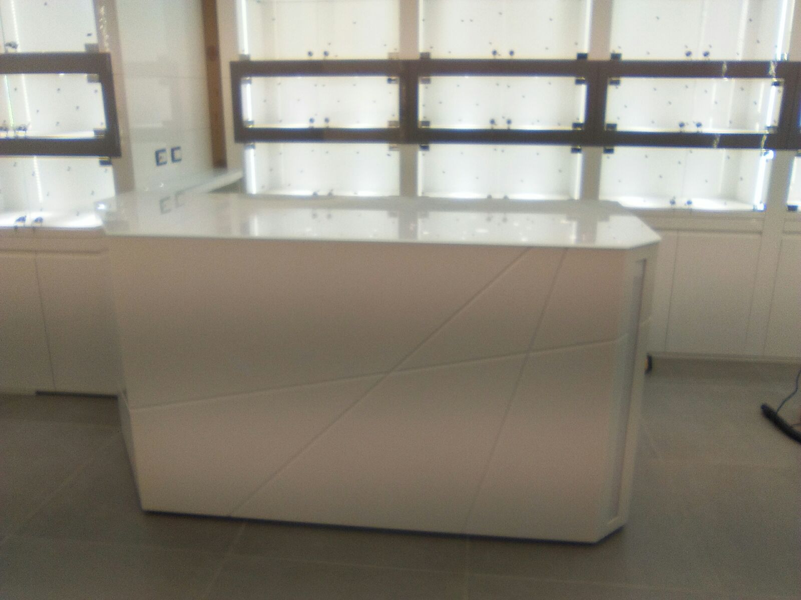 2017 年完成的 gioielleria Aprile 珠宝店设计-12