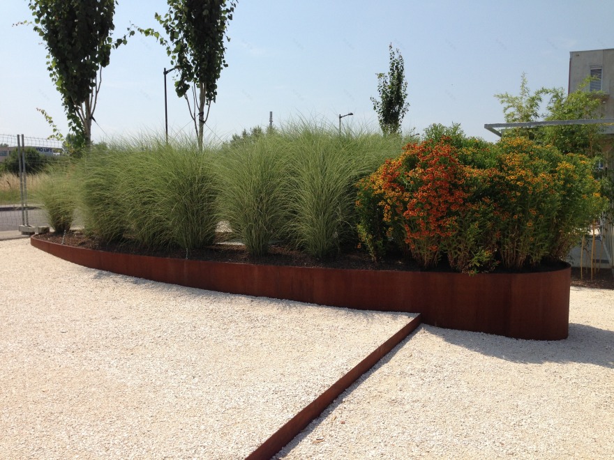 2015 年完成的 Palapa 项目,将工业遗址改造为时尚咖啡馆-24