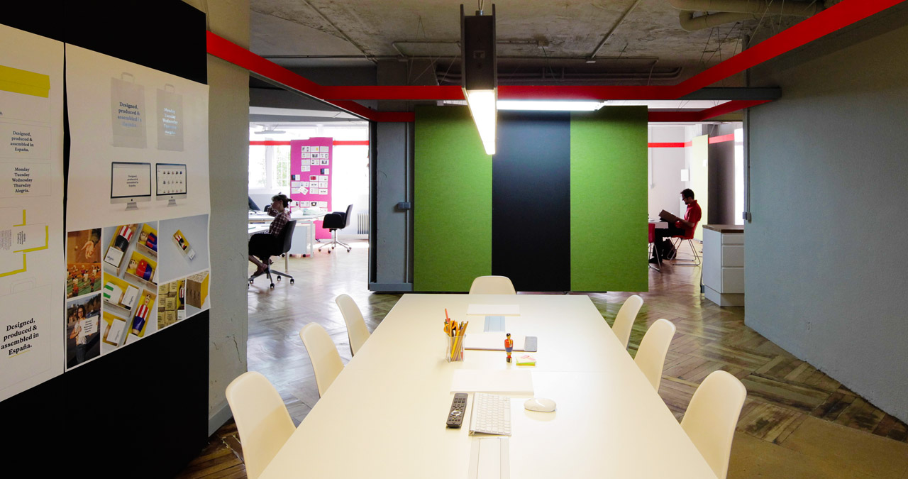 灵活多变,绿色环保的创意办公室-11