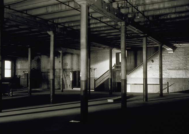 重焕生机的 Compass Marketing 历史仓库办公室设计-15