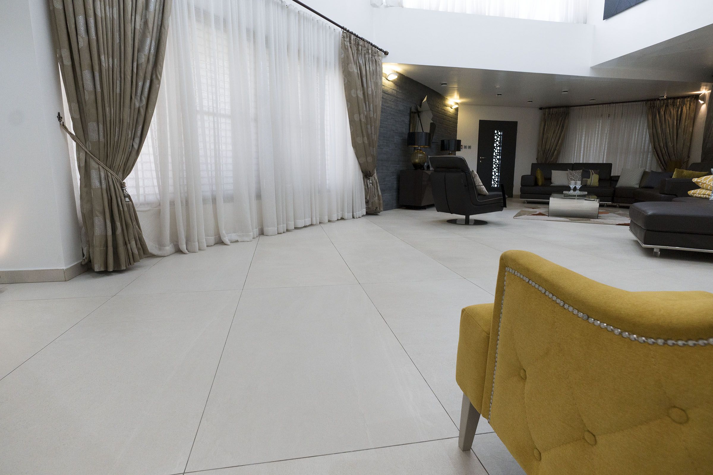 Cantonments’House 梦幻私人住宅,意大利风格与高品质材料的完美结合-7