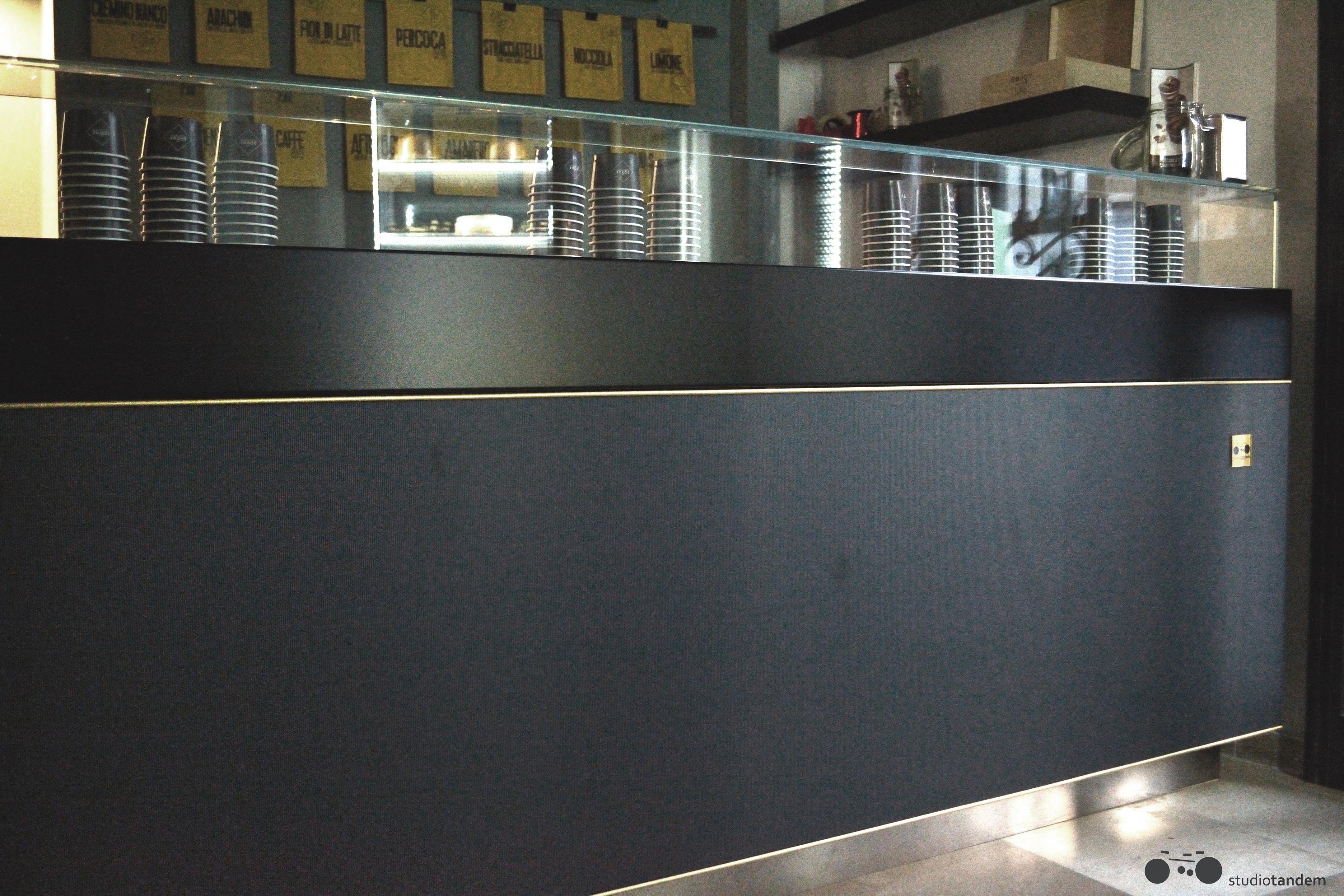 2016 年完成的 SCOOP gelato & caffe 翻新设计案例-12