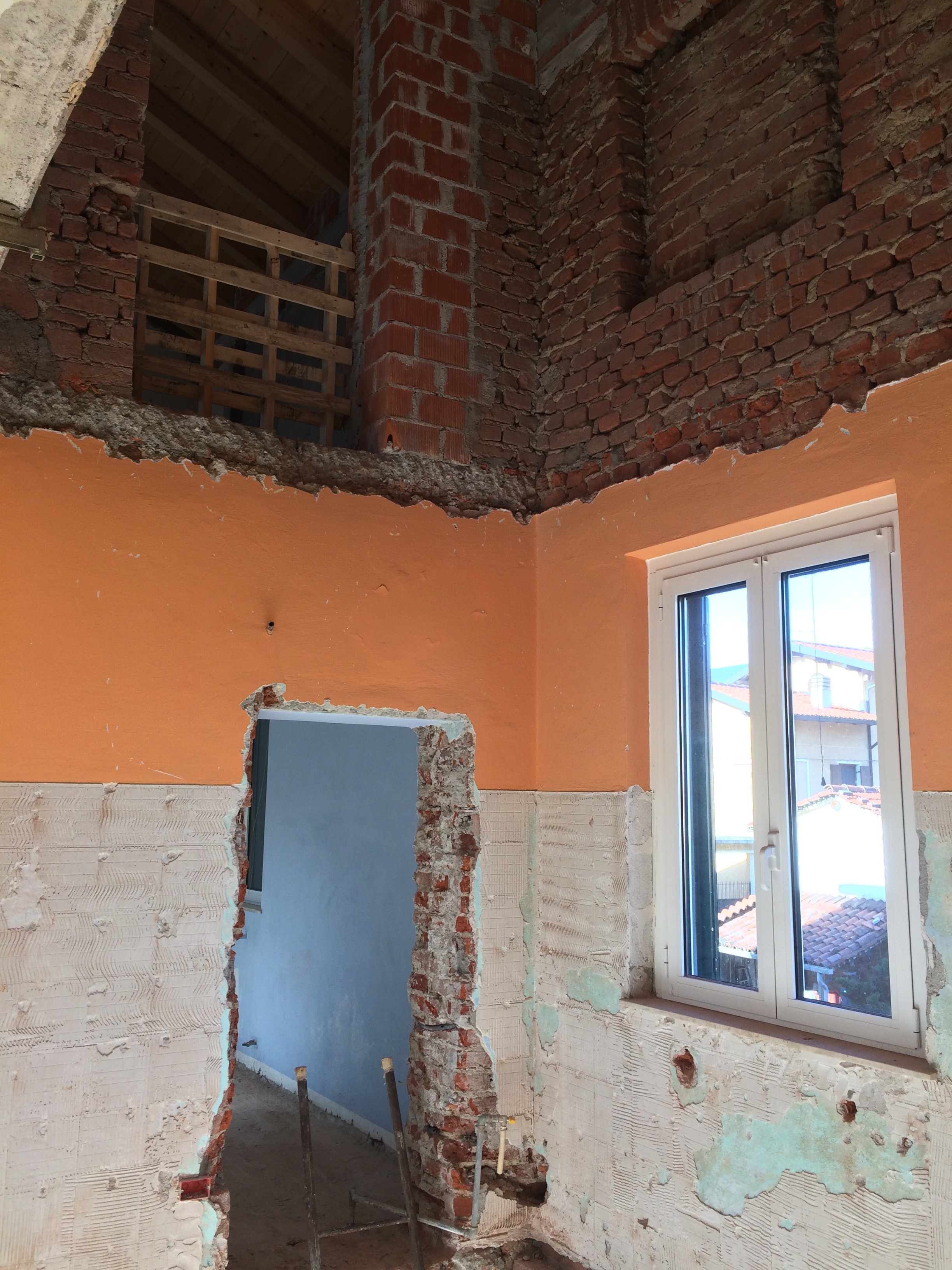 2018 年完成！单家庭住宅的翻新设计案例-7