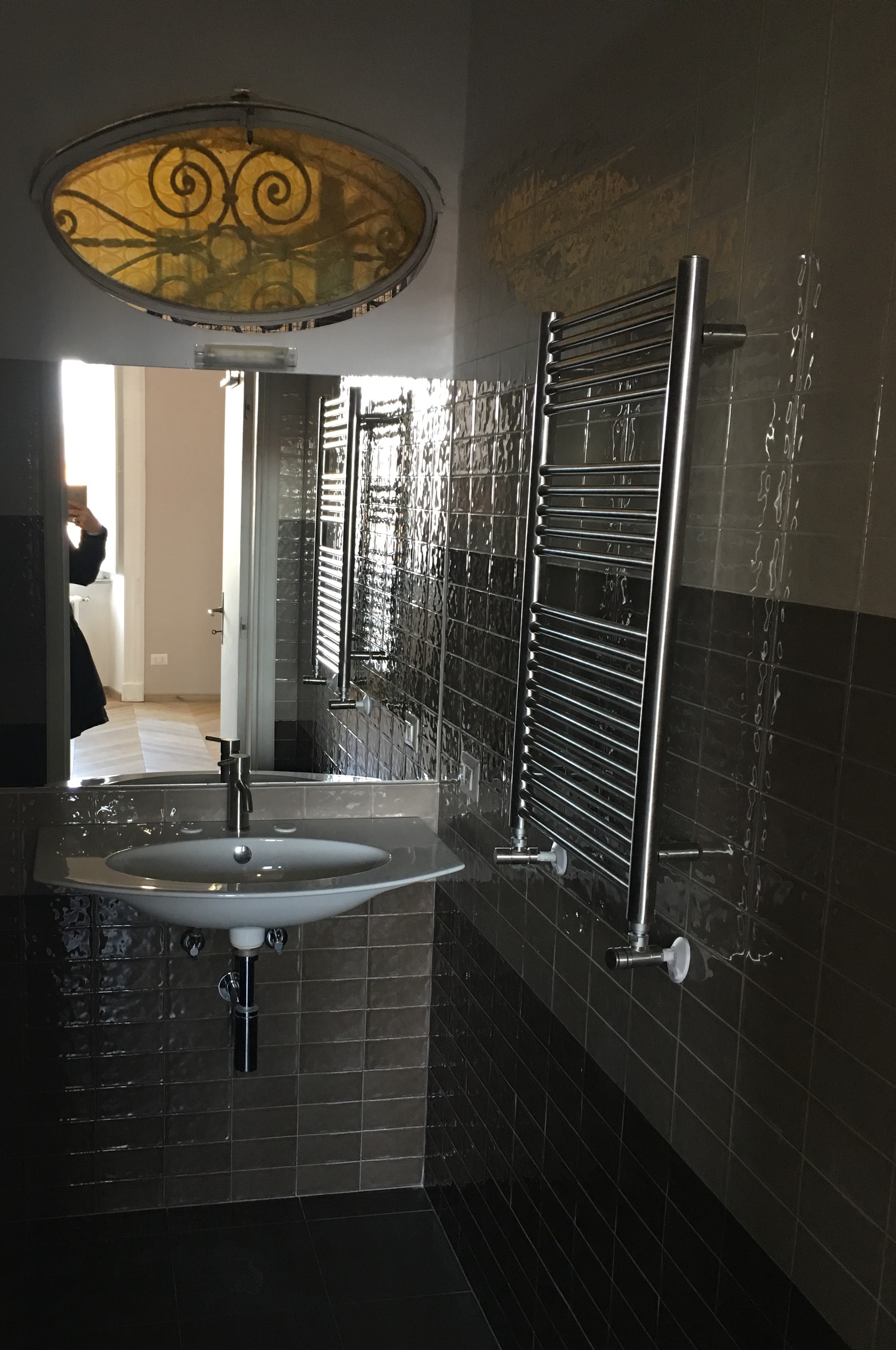 罗马河畔的复古韵味-24