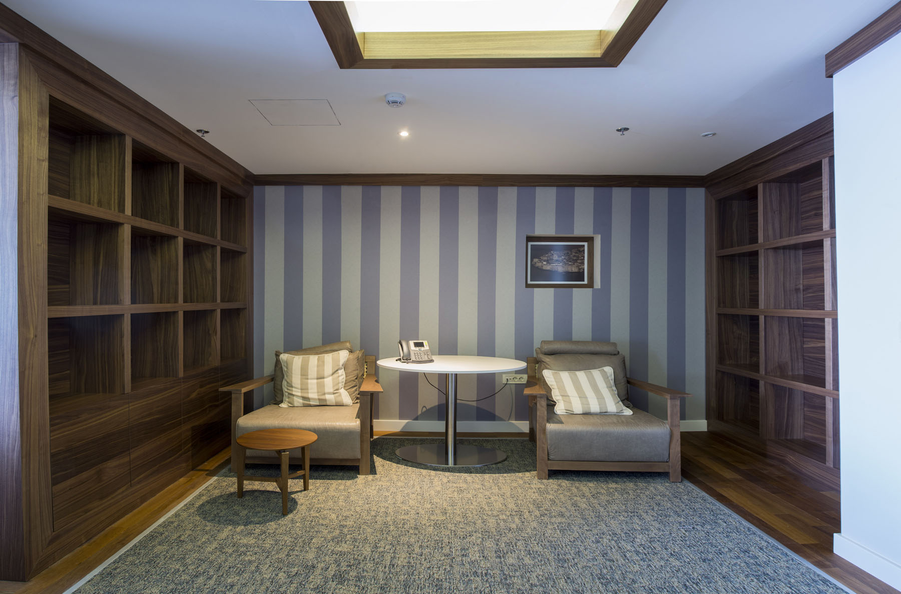 杜布罗夫尼克海边的豪华酒店设计-5