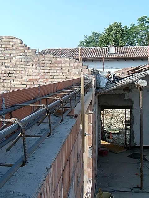 2000 年 Pedemontana 公寓修复 | 历史建筑的新生-22