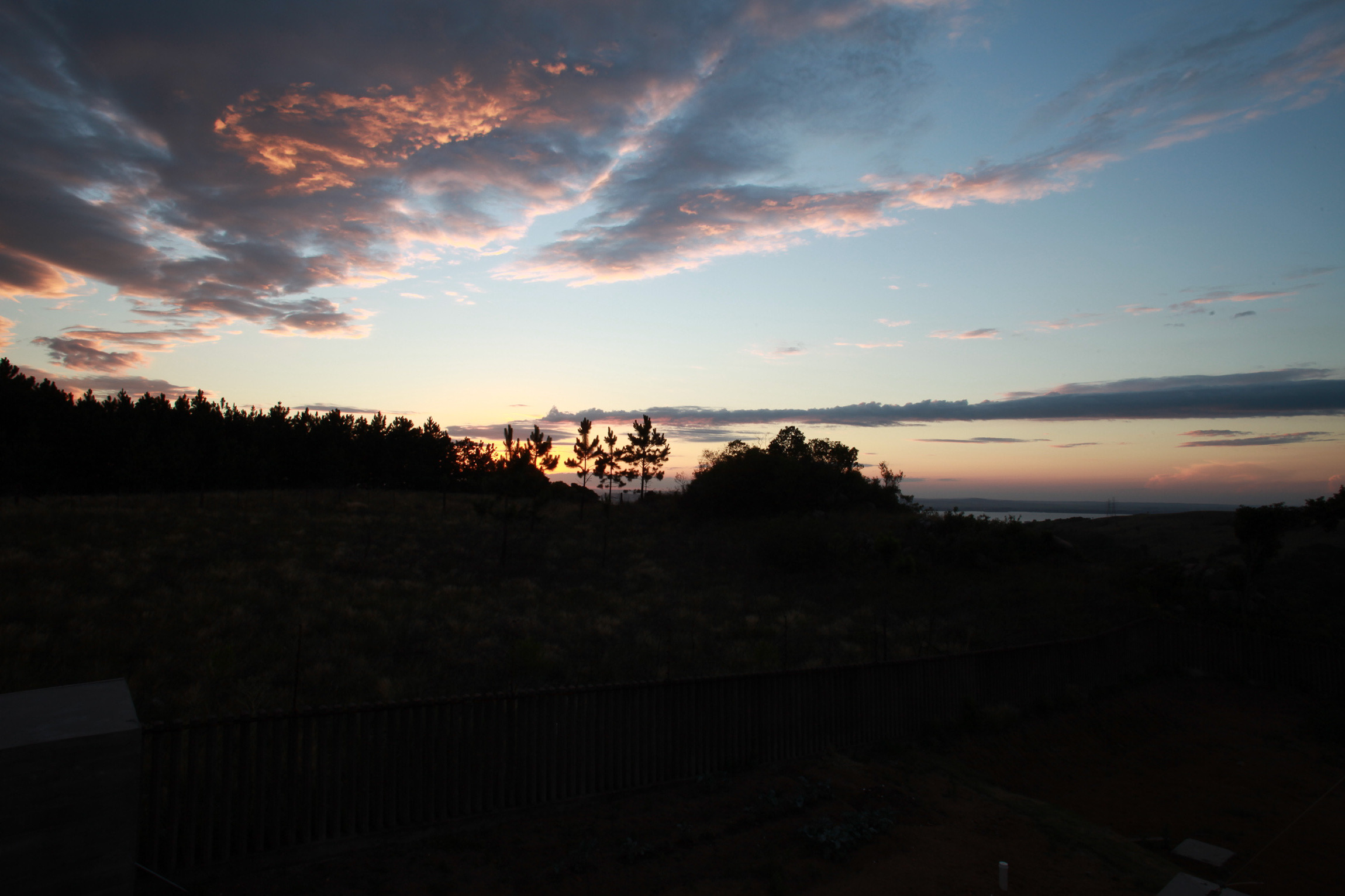 友宅共生 | 融合景观与功能的 445 平米单家庭住宅设计-25