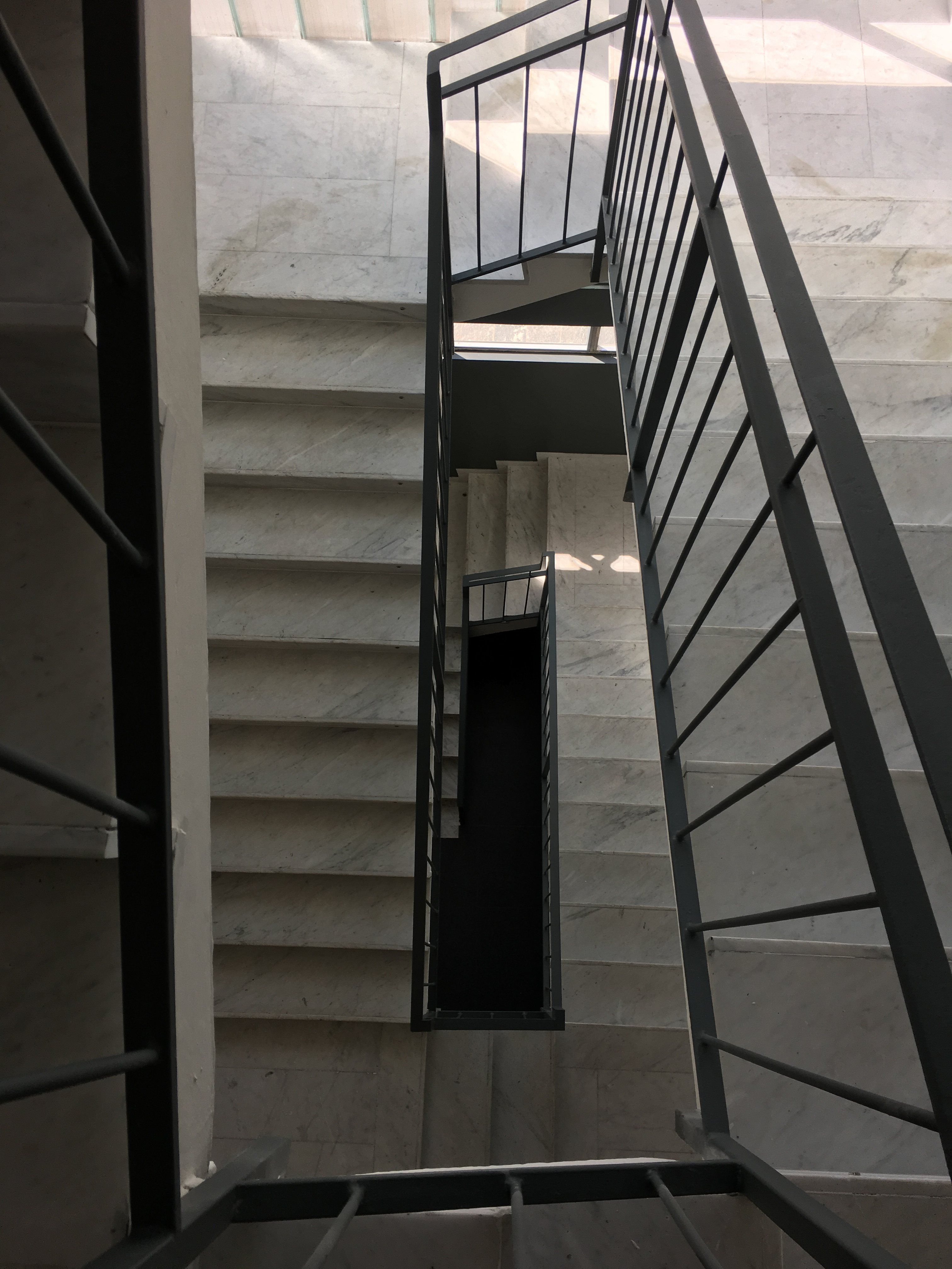 药企总部百年老建筑的现代改造-26