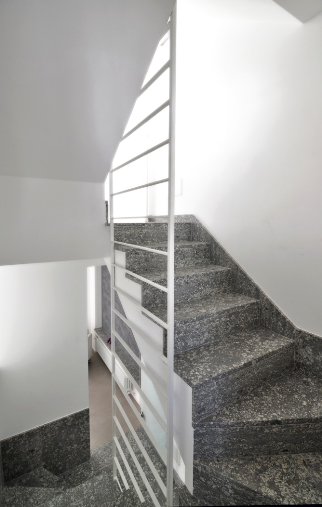 意式海滨小城住宅的现代演绎-18