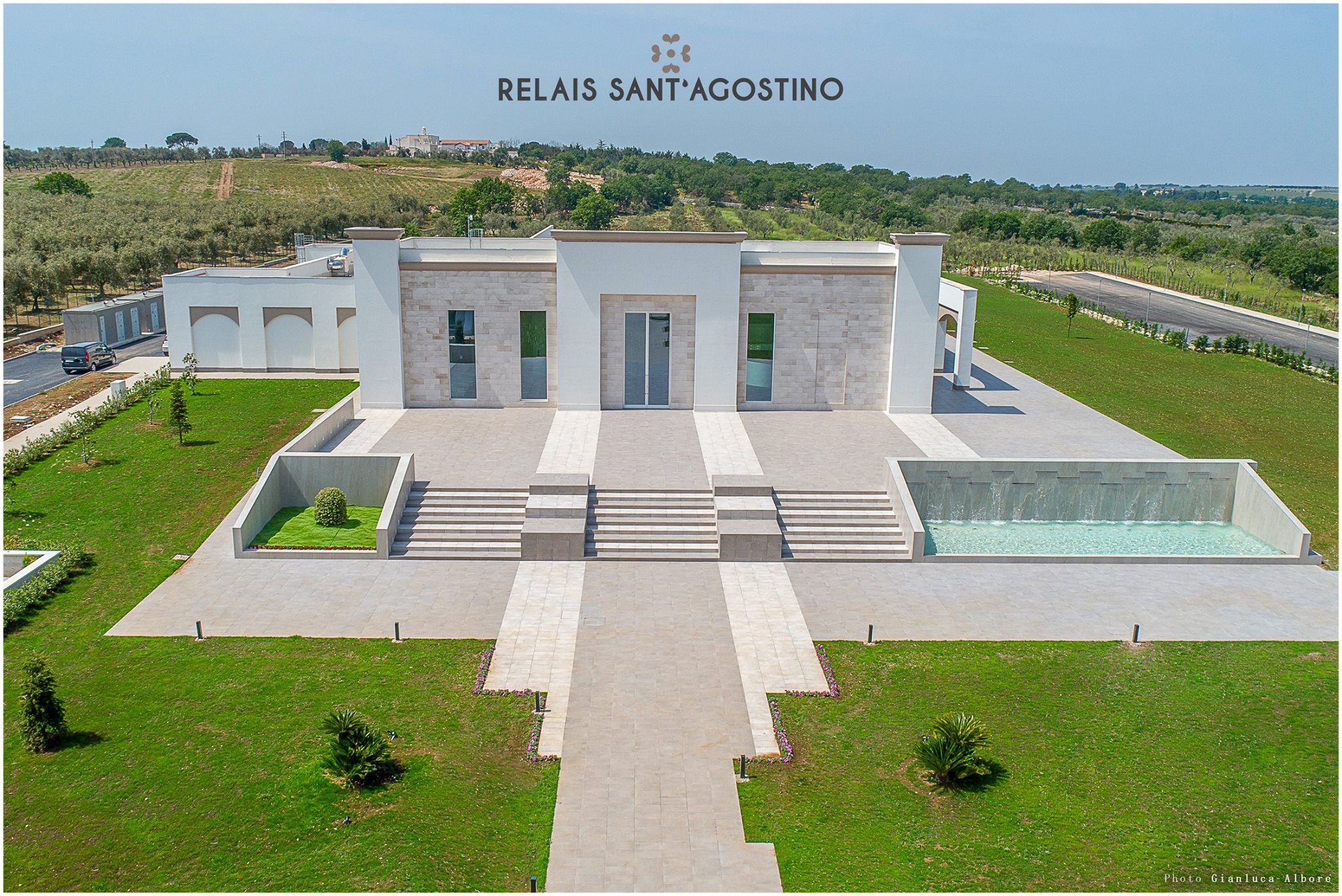 意大利农村风格建筑，光与空间的巧妙运用-7