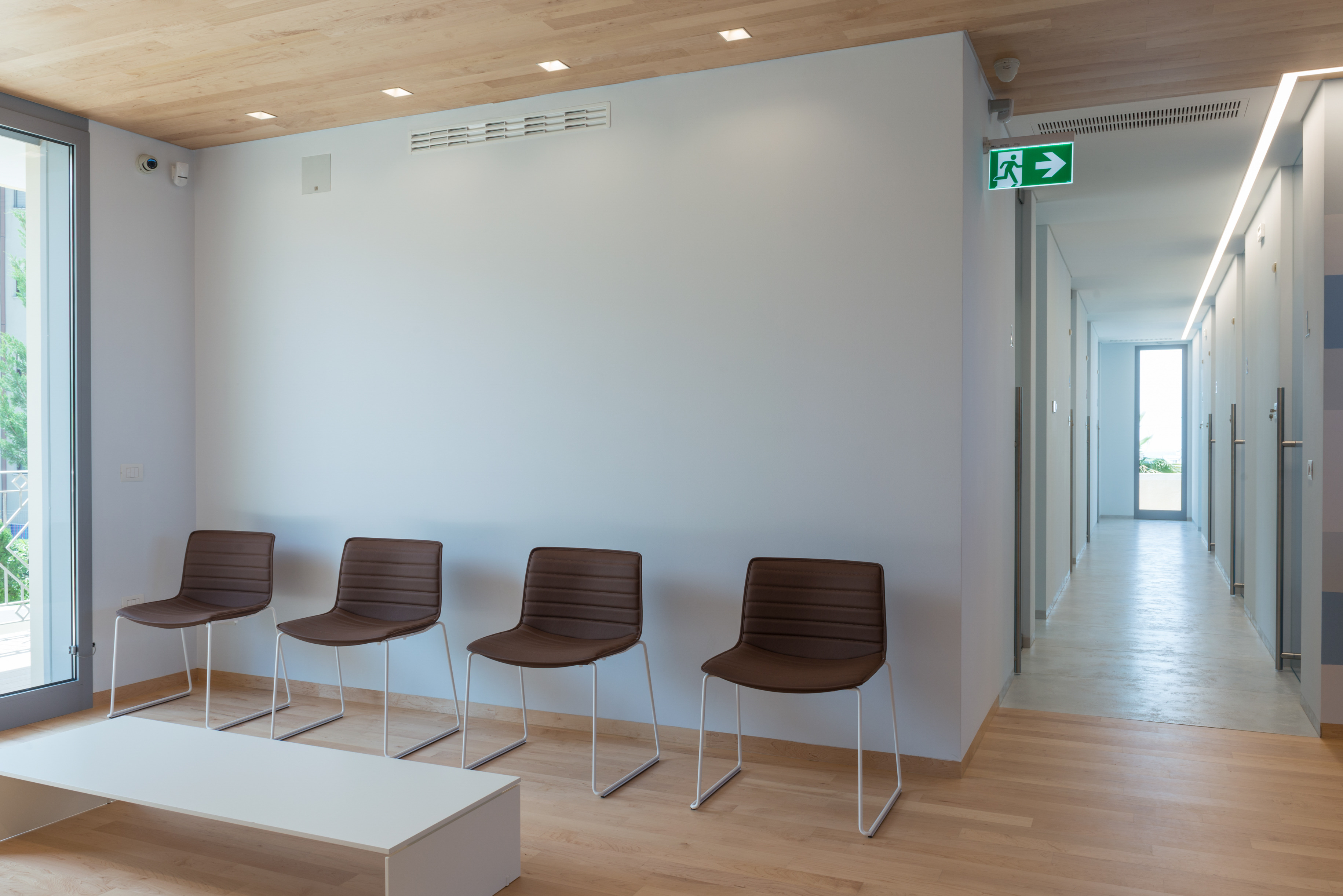 曼苏埃托牙科诊所-4