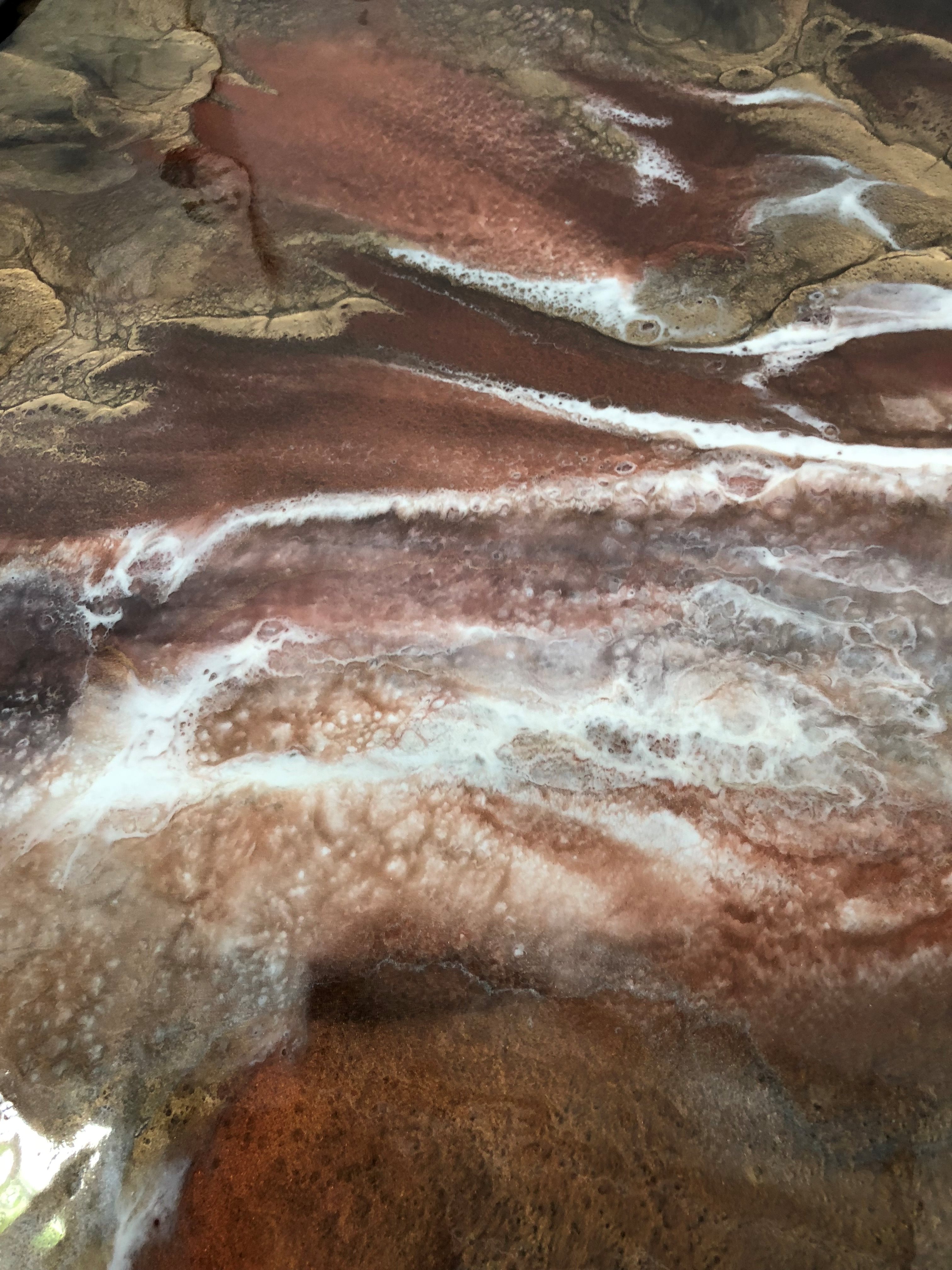 金波荡漾，华贵尽显——黄金黑抽象画装饰室内设计-3