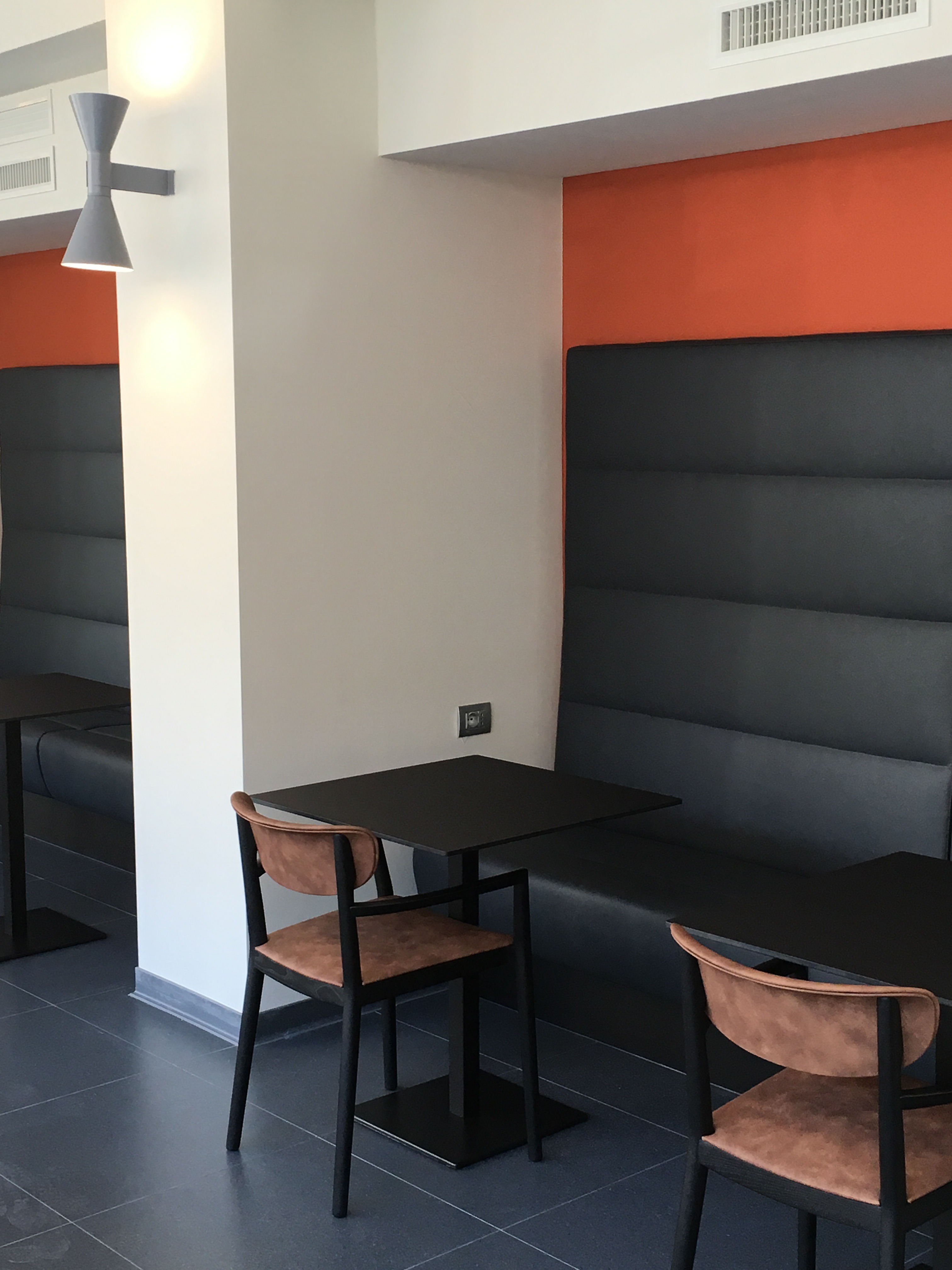 药企总部百年老建筑的现代改造-31