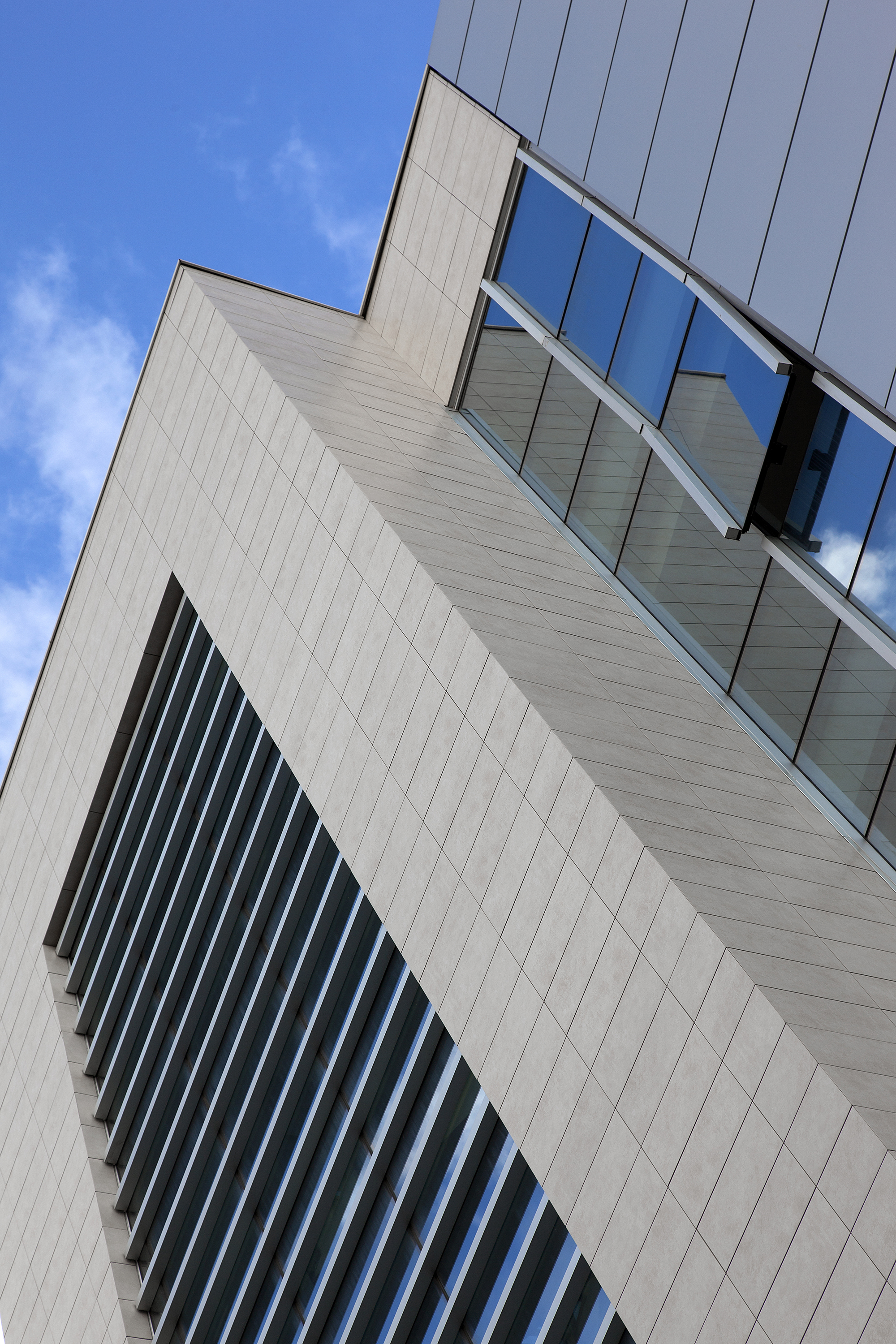 罗马郊区 Progedil 总部大楼创新环保设计-13