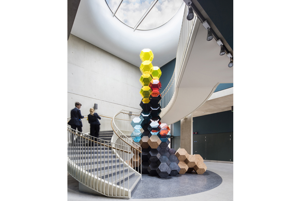 奥恩德尔学校科技大楼《STEM》雕塑设计-13