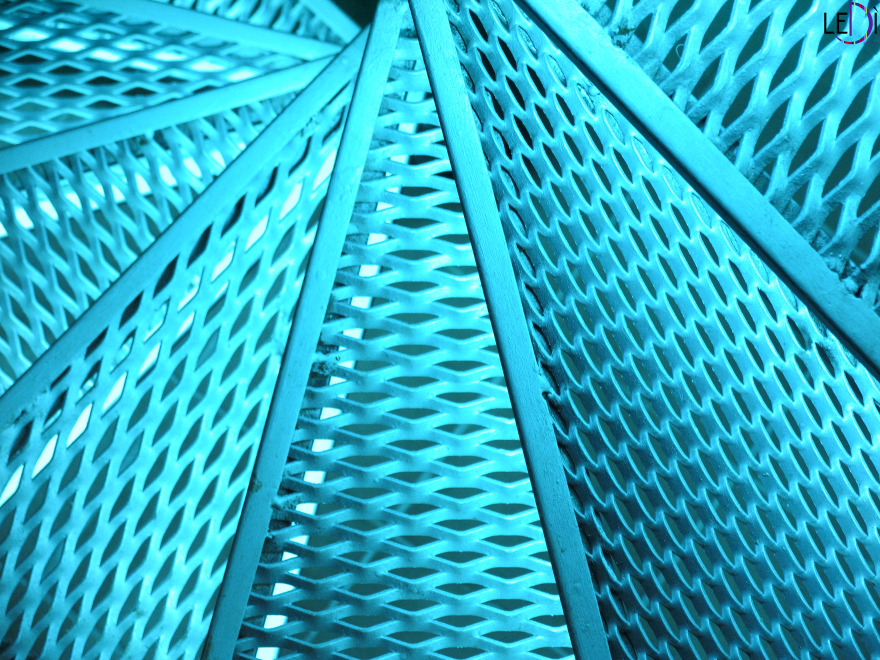 地下室秘境 · 玻璃盒中的彩色世界-20