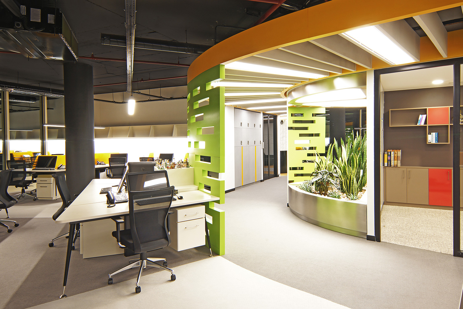 Degisim Merkezi 总部室内设计 | 现代与古典的完美融合-13