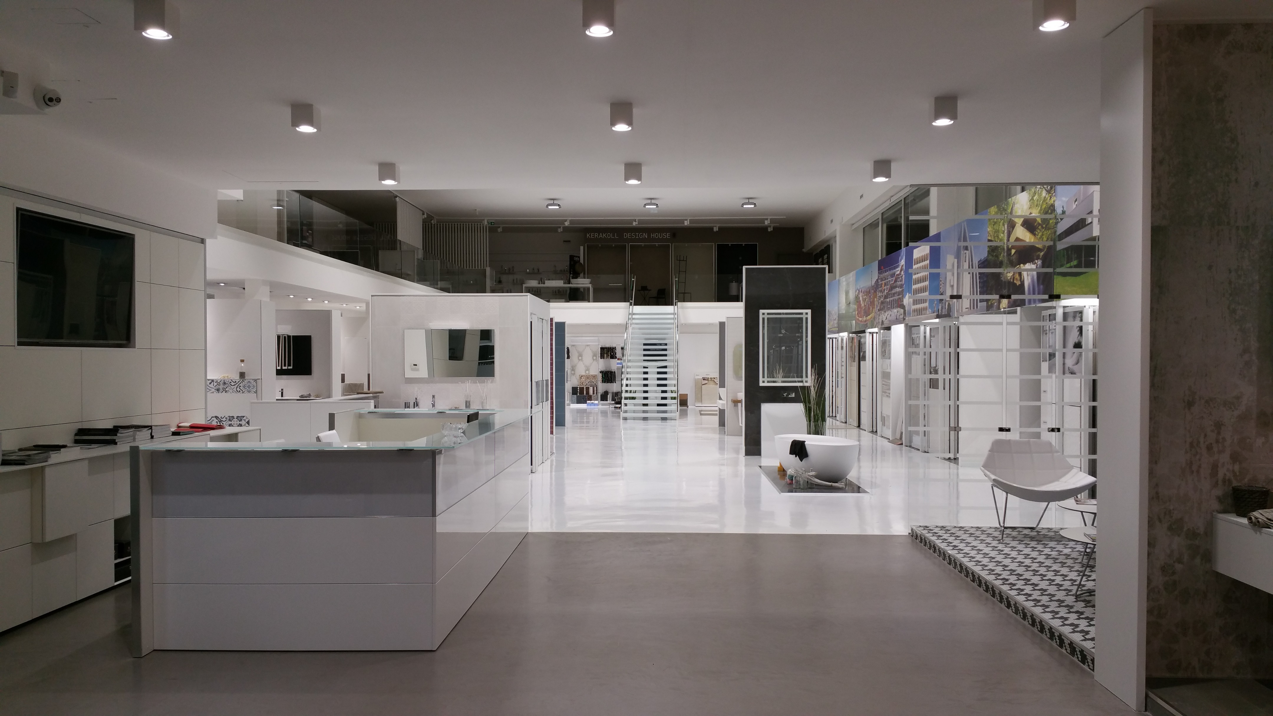 旧厂房变身高质感家居展示厅——意大利 EDILMEA 公司新展厅-6