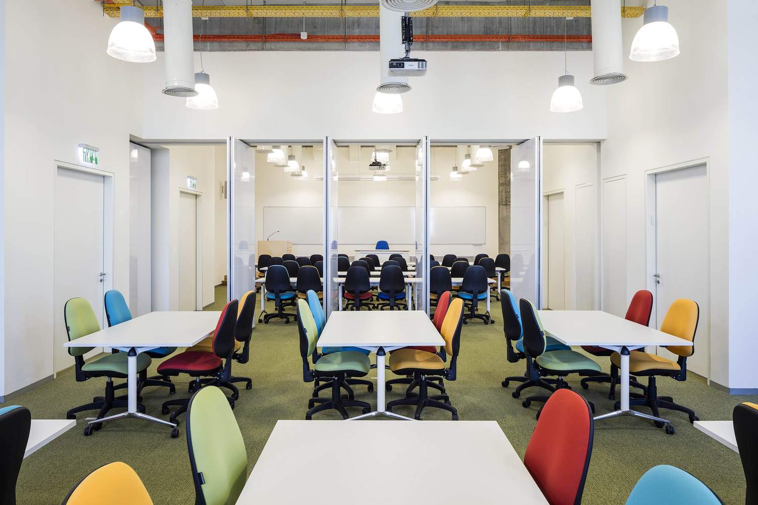 IDC Herzliya的米里亚姆博士和谢尔登·G·阿德尔森创业学校-90