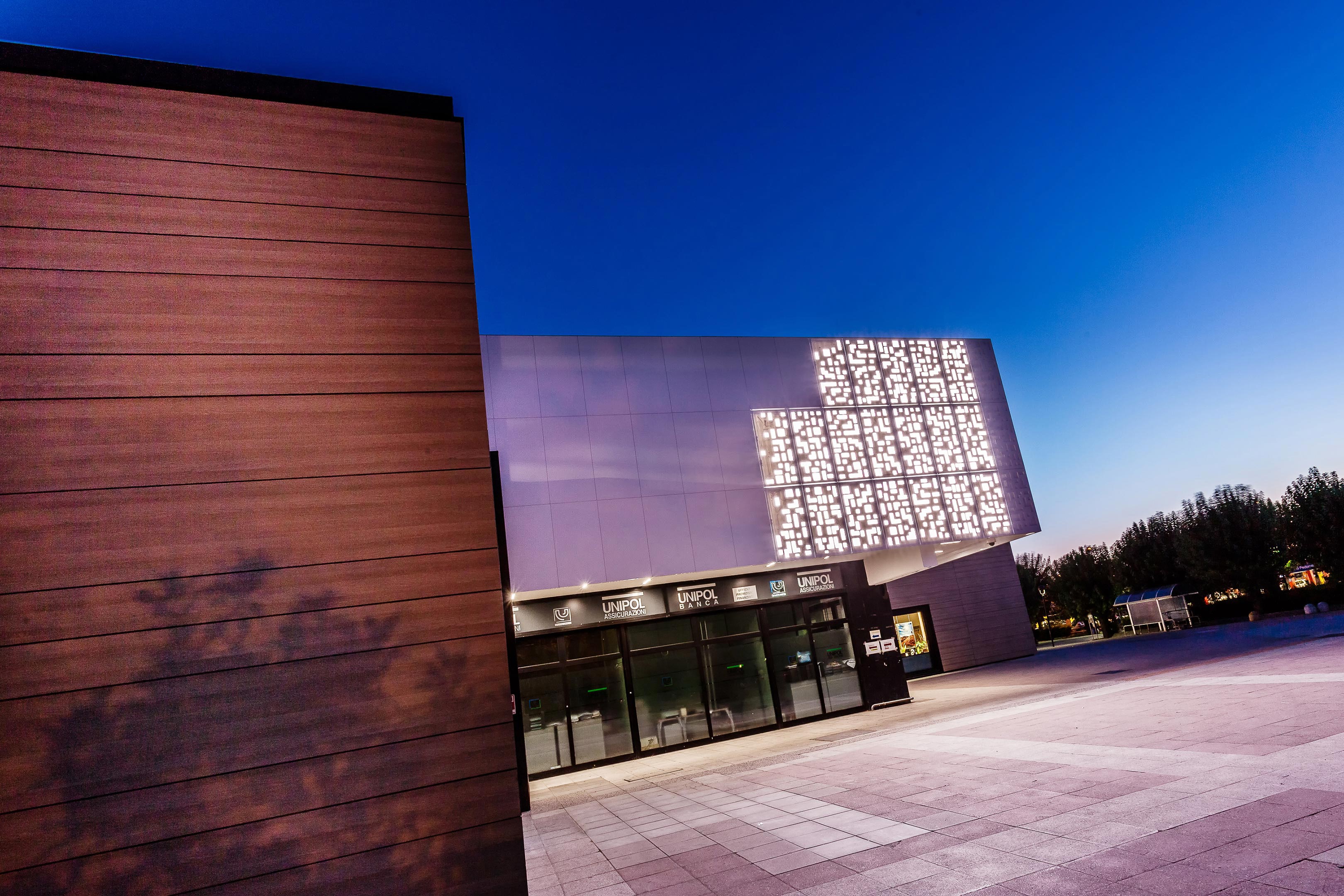 Centro Borgo 购物中心-3