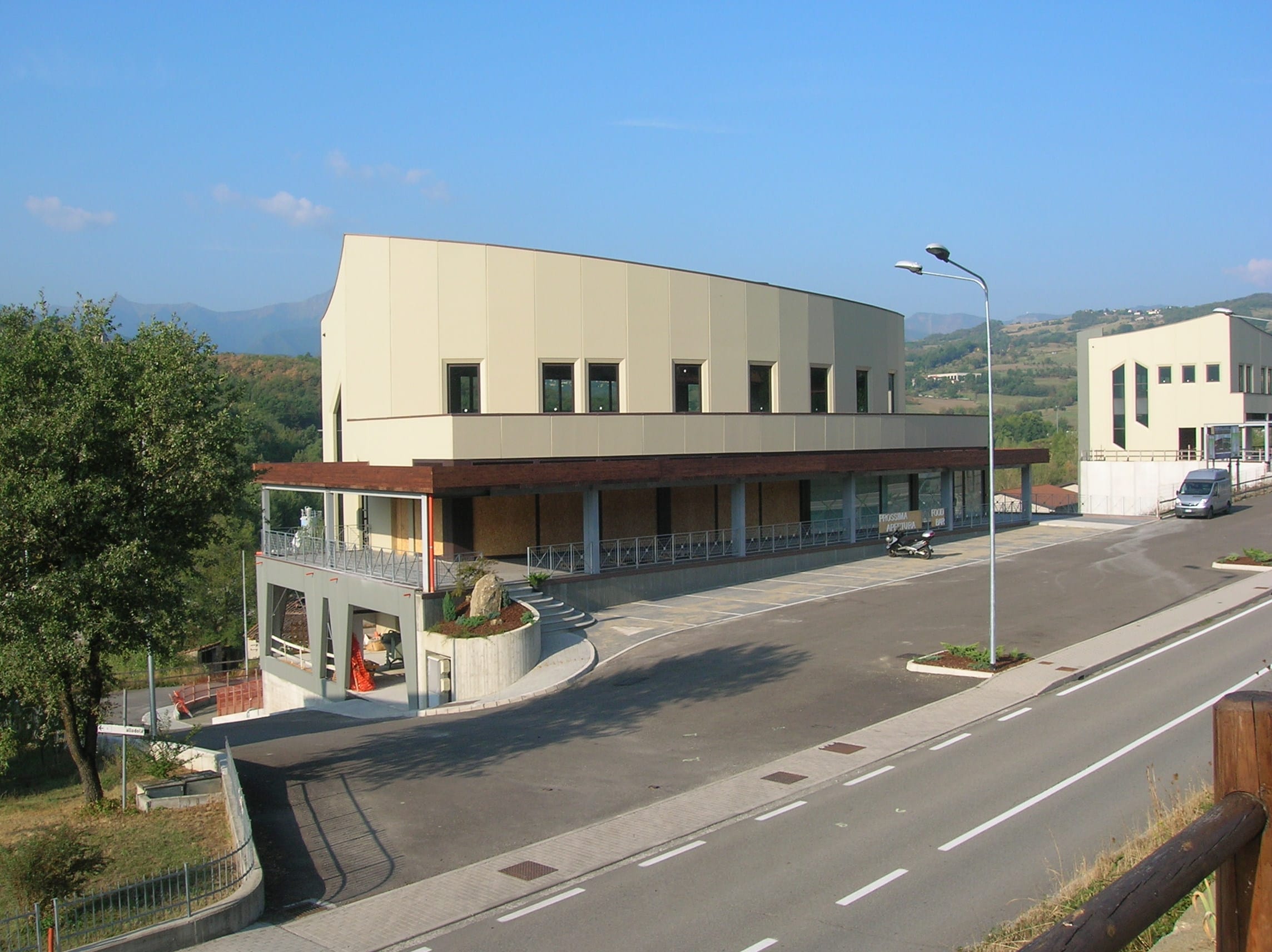 LE ALLODOLE 商业中心室内设计-3