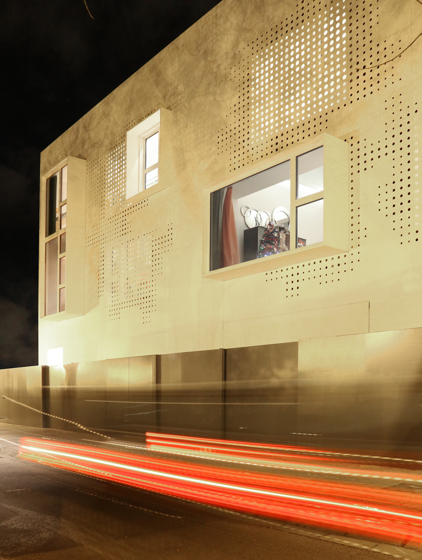 2015 年完成的科里亚诺住宅设计-12