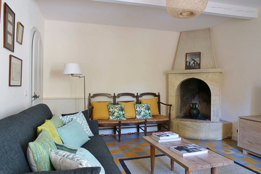 普罗旺斯香薰世家住宅设计-3