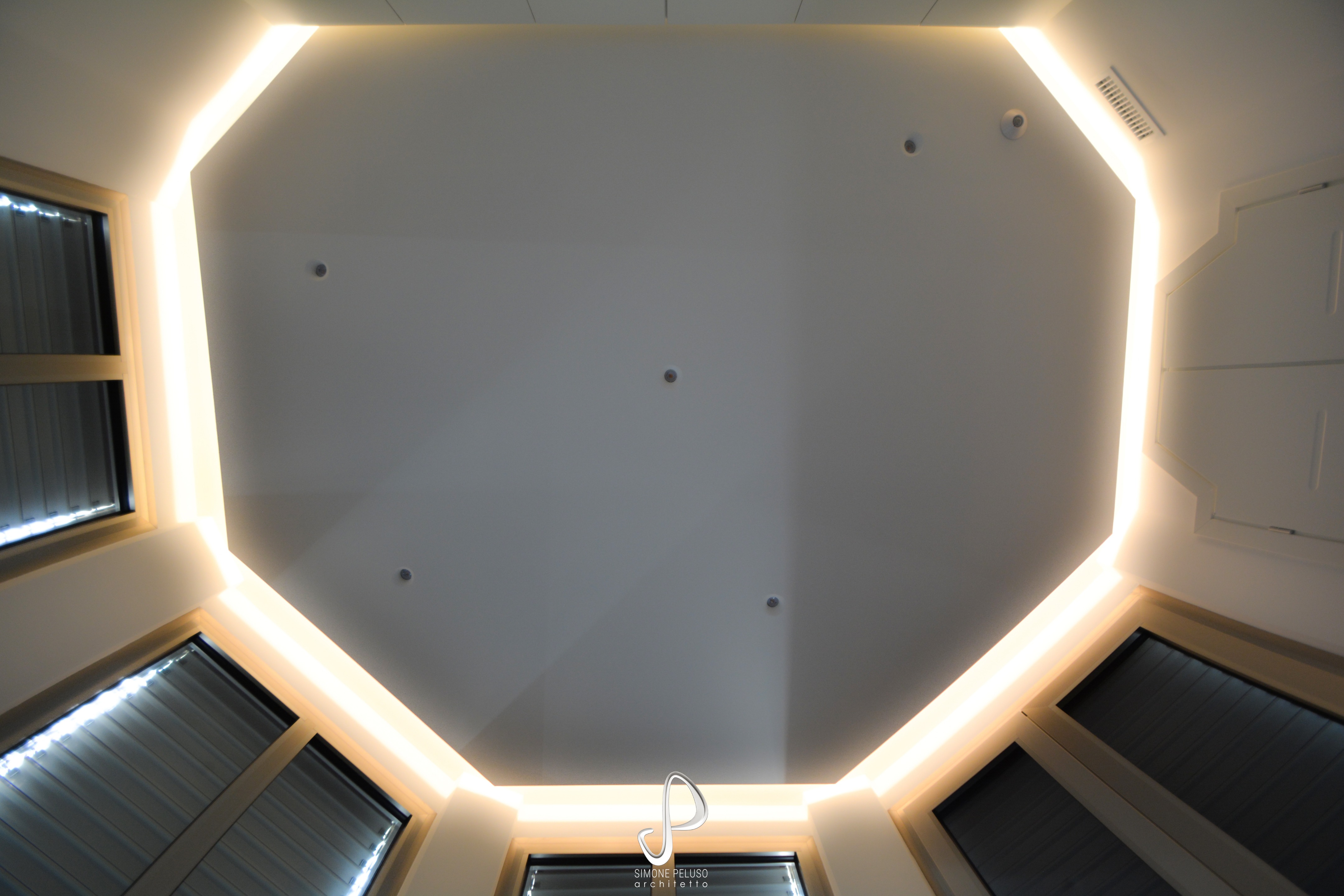 海滨 pagode 别墅 | 废墟中的新生-19