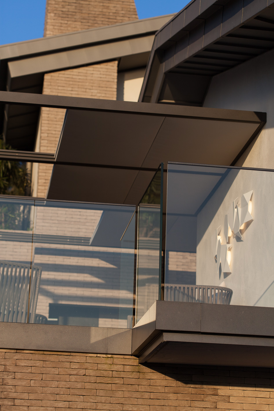 融合环境的法国海岛别墅设计-12