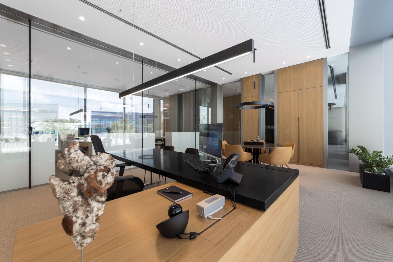 西班牙 AUTIS 公司总部,现代工业风室内设计-33