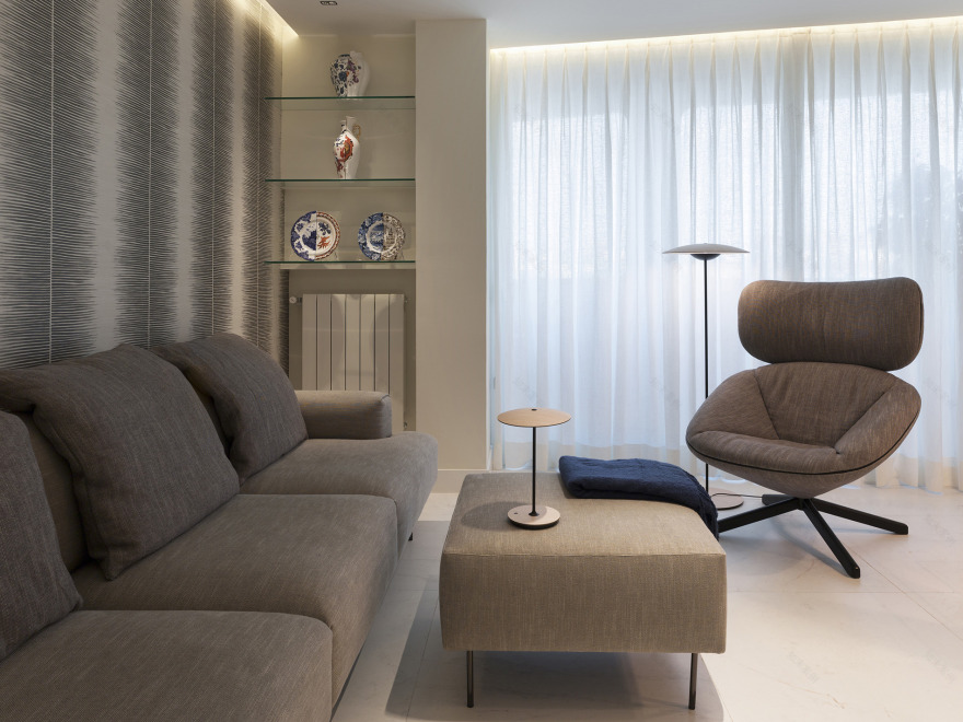 地中海之光 | 瓦伦西亚中心的海景房设计-21