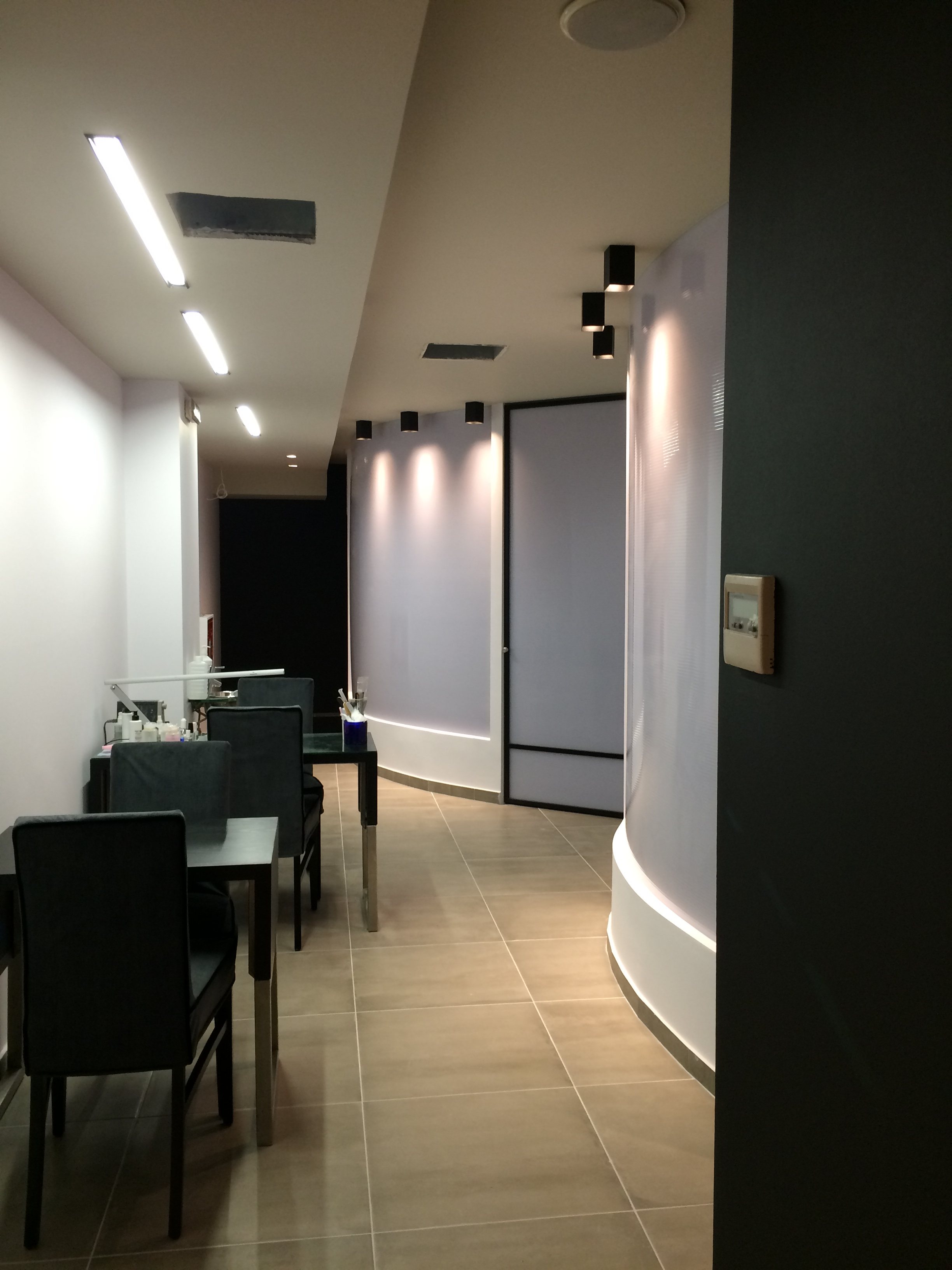 2016 年完成的 Habit 展示厅 | 极简风格的魅力-10