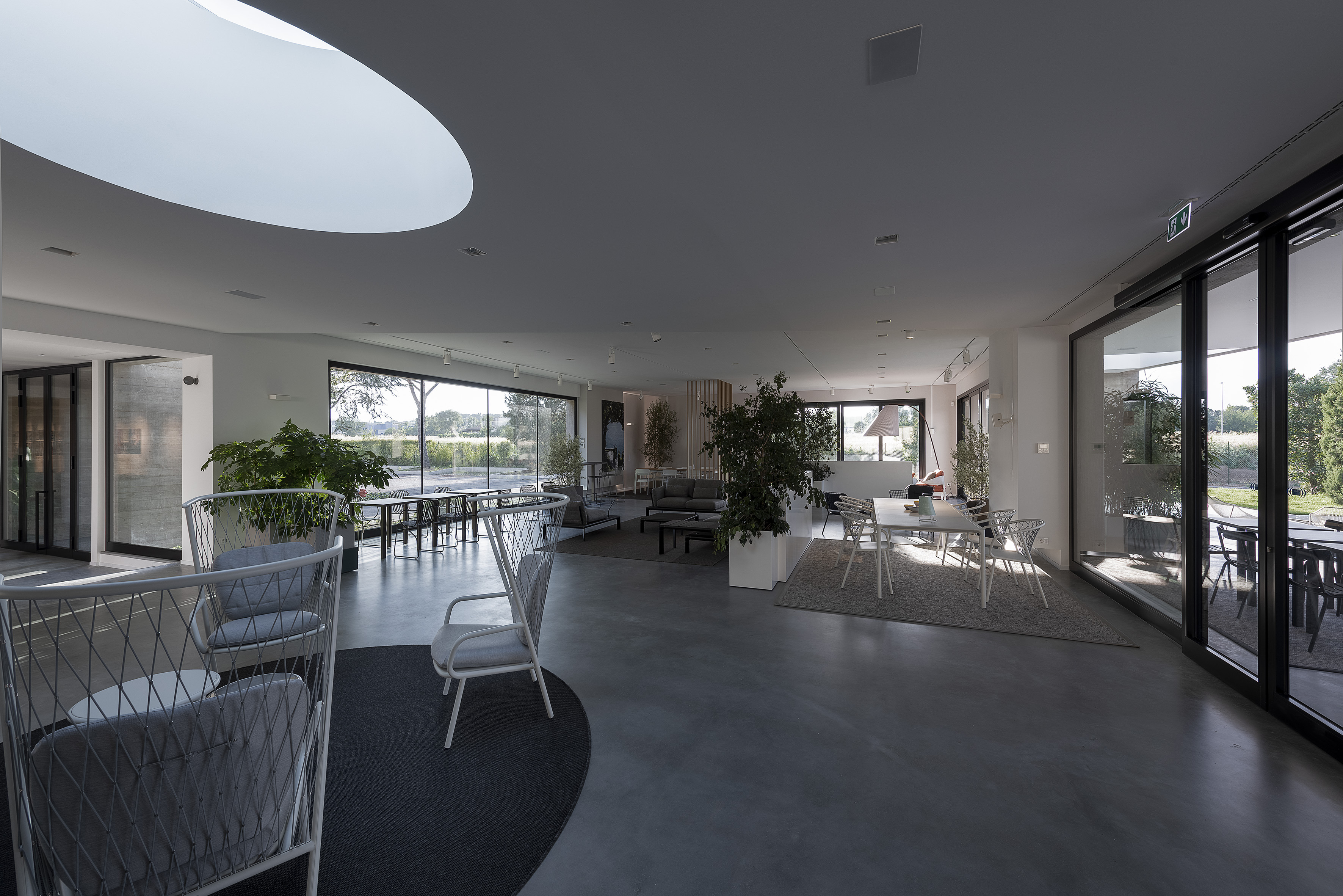 EMU 新设计研究中心-7